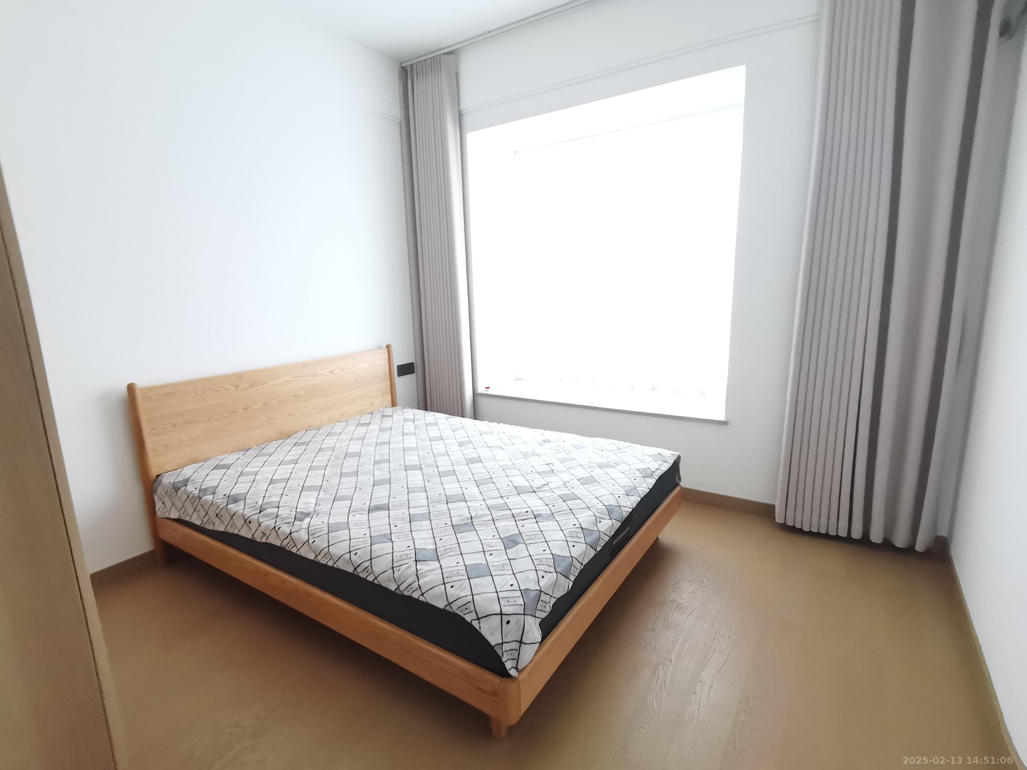 長房悅香山  4室2廳2衛(wèi)   3800.00元/月室內(nèi)圖