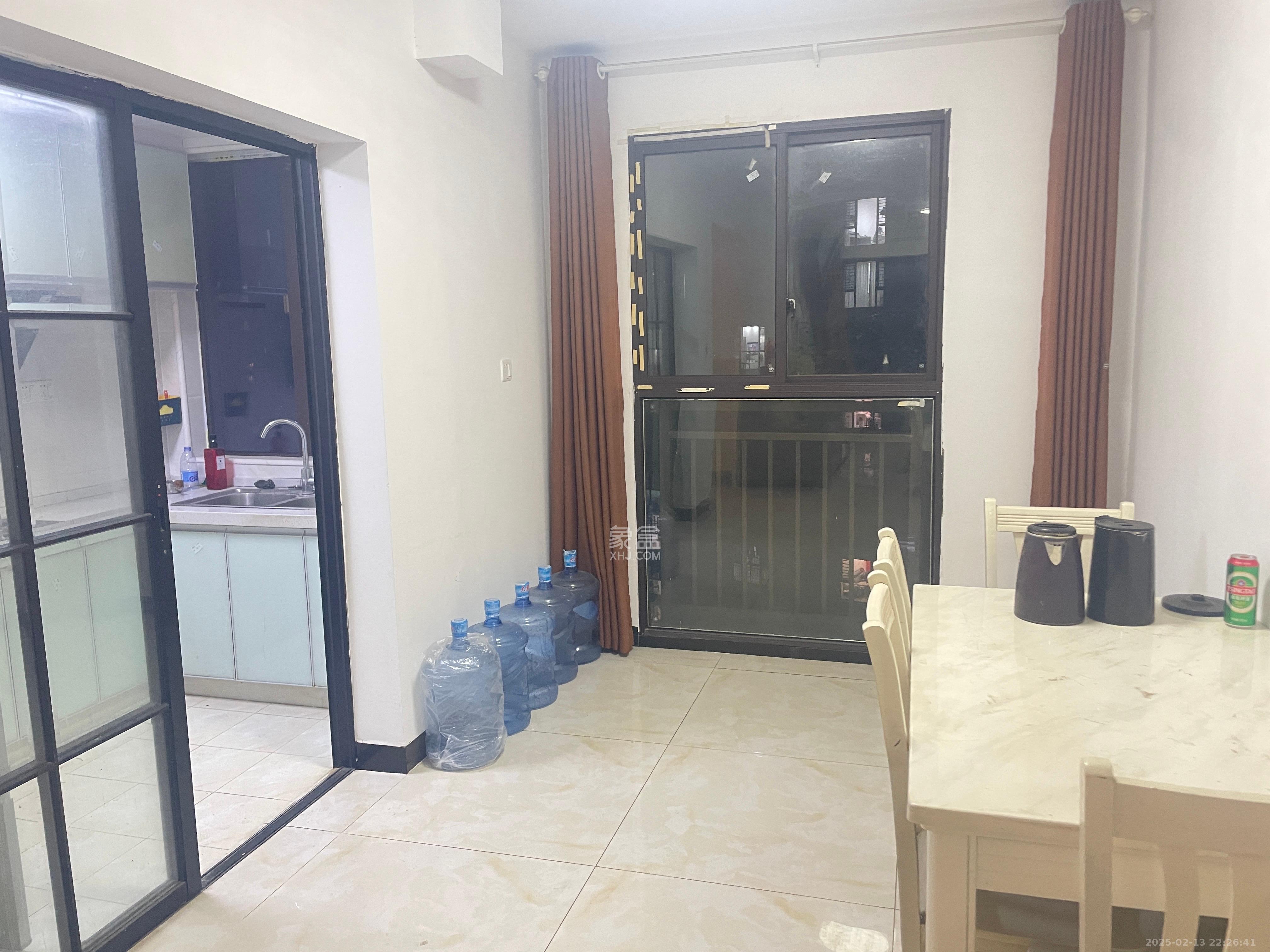 梅溪鑫苑名家 3室2厅2卫 2600.0元/月 梅溪鑫苑名家 3室2厅2卫 2600.0元/月室内图