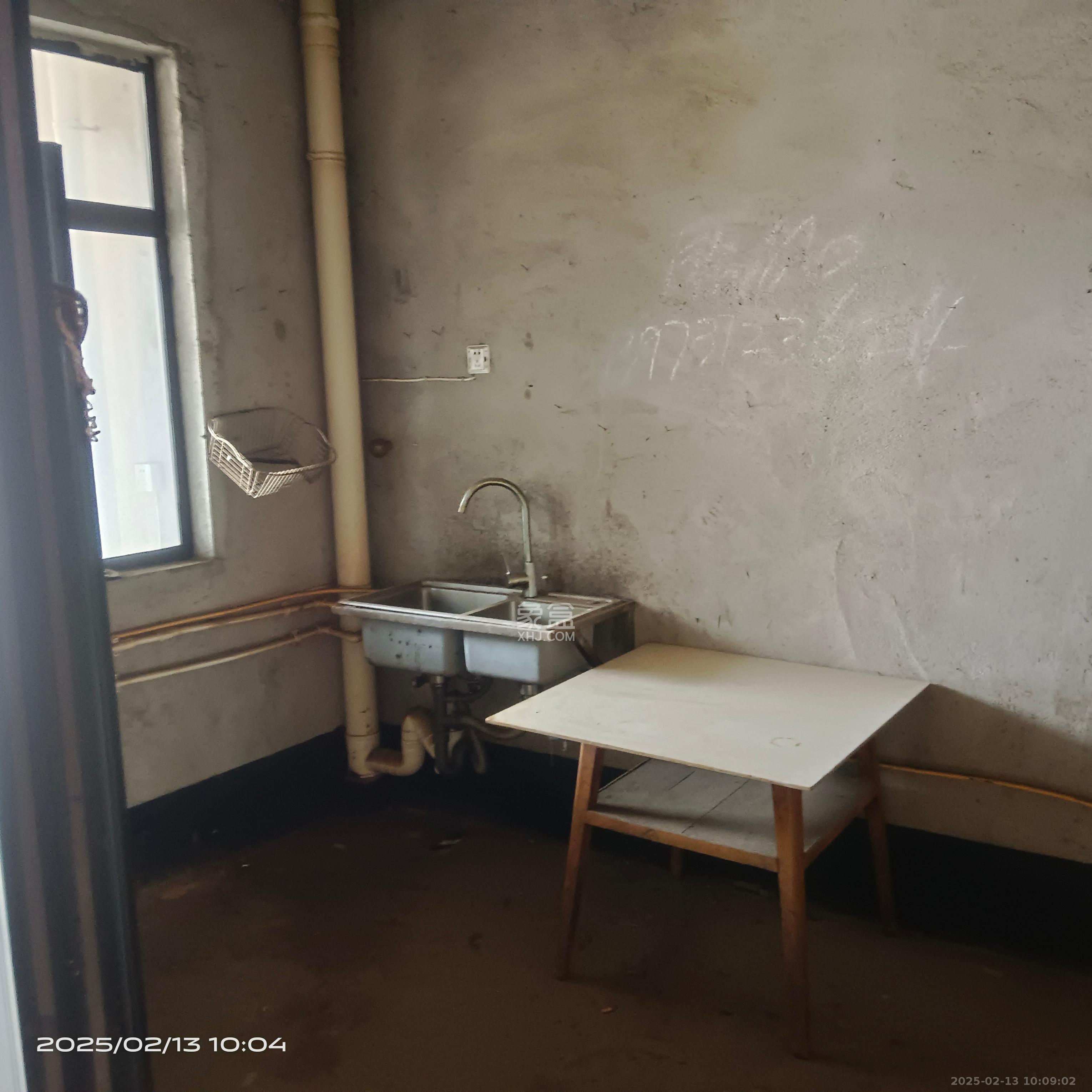 盛隆佳园  5室2厅3卫    3600.0元/月 盛隆佳园  5室2厅3卫    3600.0元/月室内图