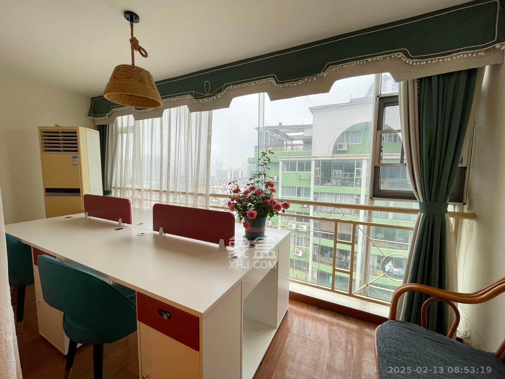 东方之珠 3室2厅2卫 3580.0元/月 东方之珠 3室2厅2卫 3580.0元/月室内图