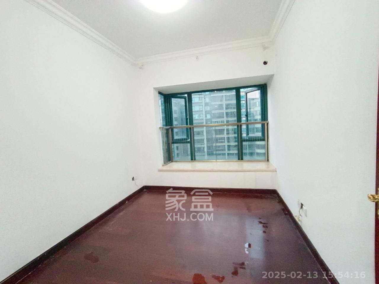 恒大城 1室2厅2卫 2200.0元/月 恒大城 1室2厅2卫 2200.0元/月室内图