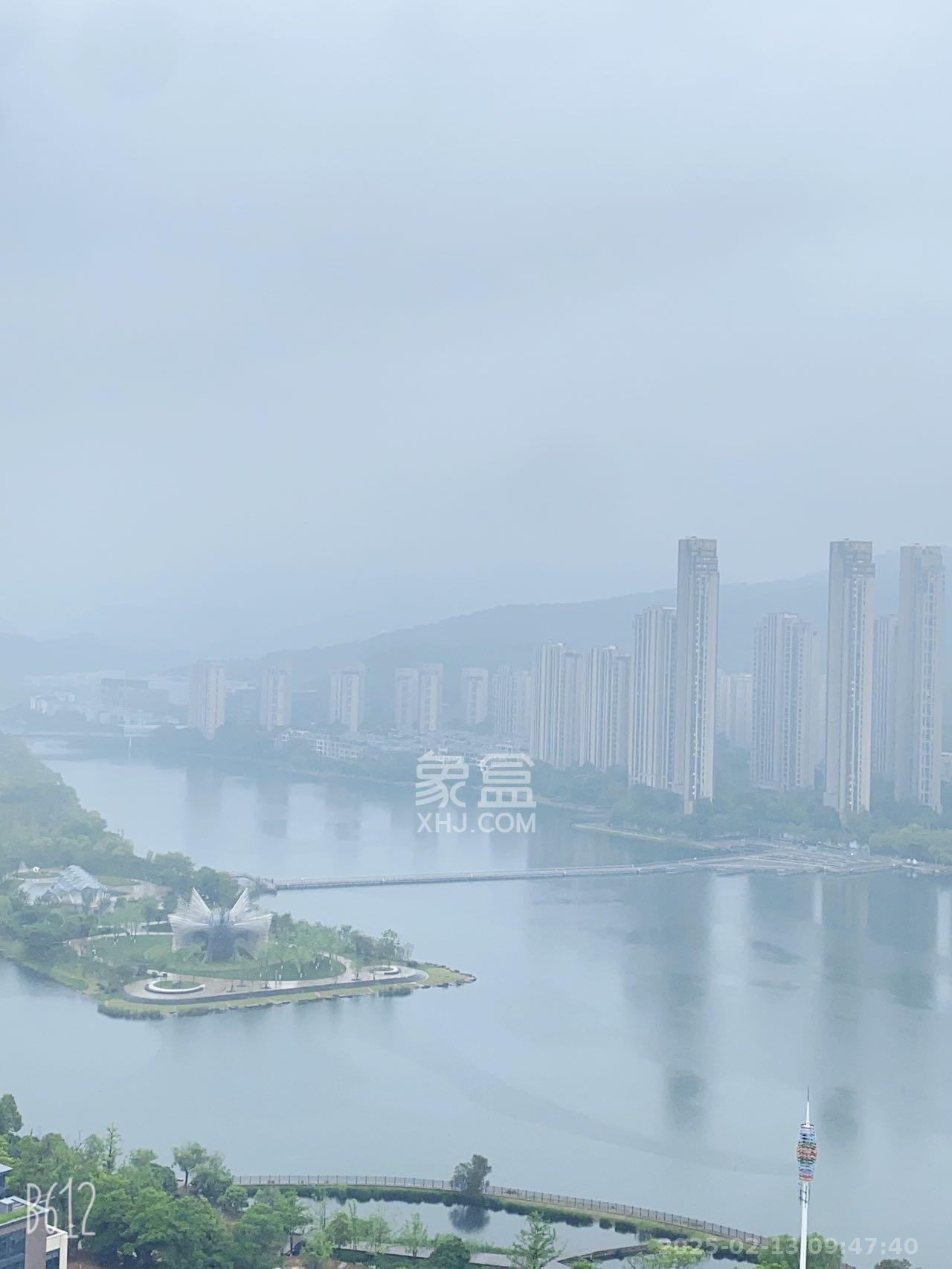 中建梅溪湖中心  4室2厅2卫   4500.00元/月室内图