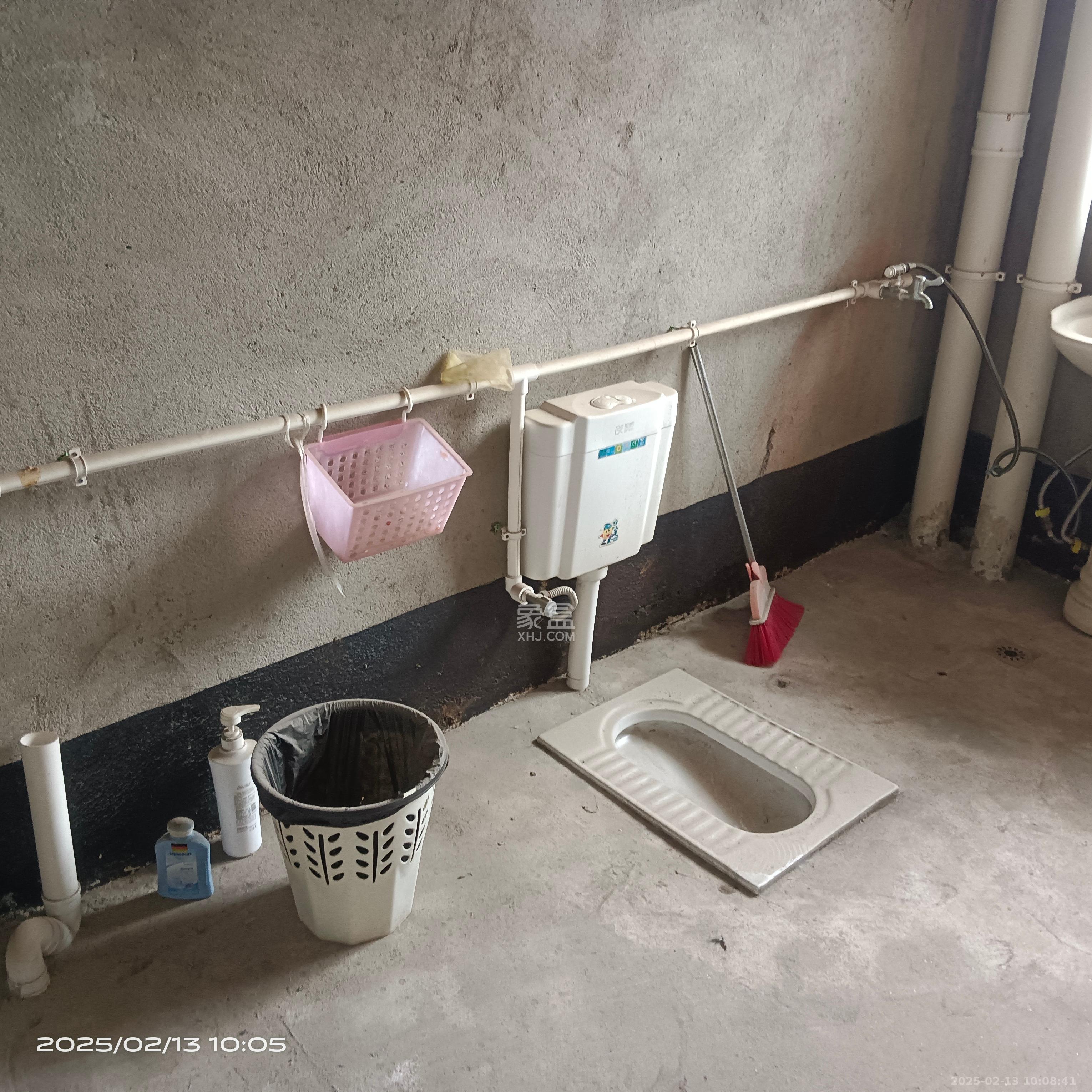 盛隆佳园  5室2厅3卫    3600.0元/月 盛隆佳园  5室2厅3卫    3600.0元/月室内图1