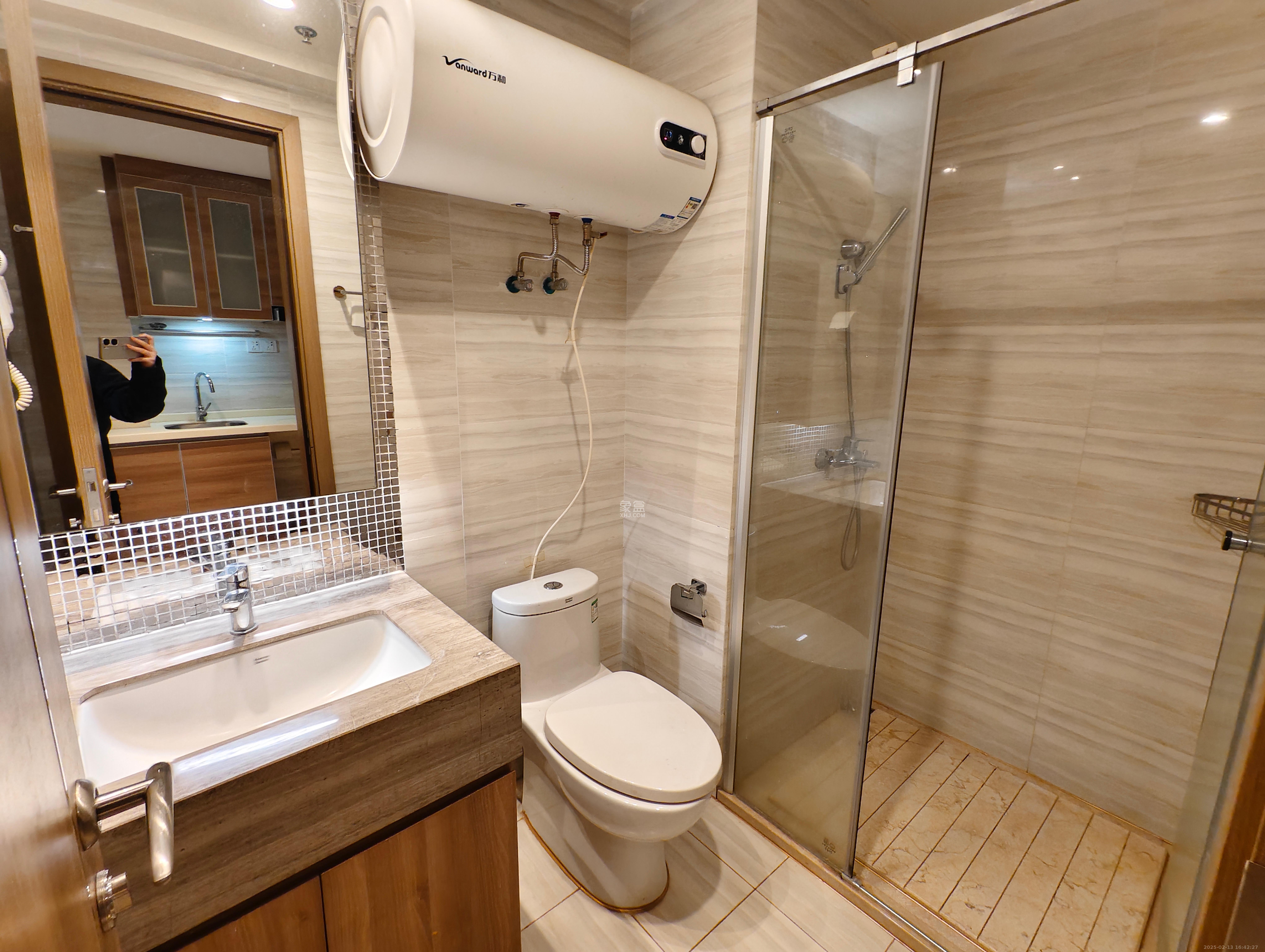 恒大国际广场 1室1厅1卫 1600.0元/月 恒大国际广场 1室1厅1卫 1600.0元/月室内图