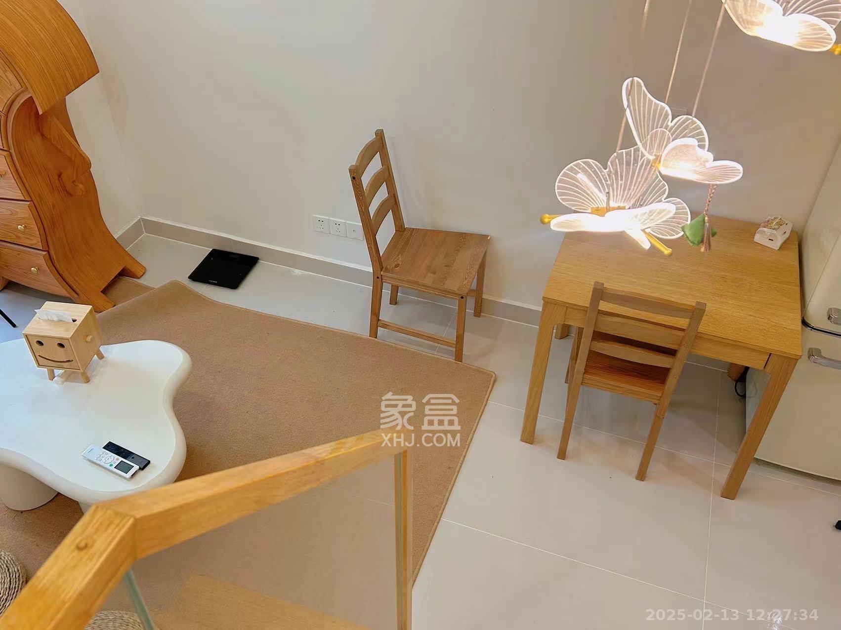 卓越江岸  2室0厅0卫    3500.0元/月 卓越江岸  2室0厅0卫    3500.0元/月室内图