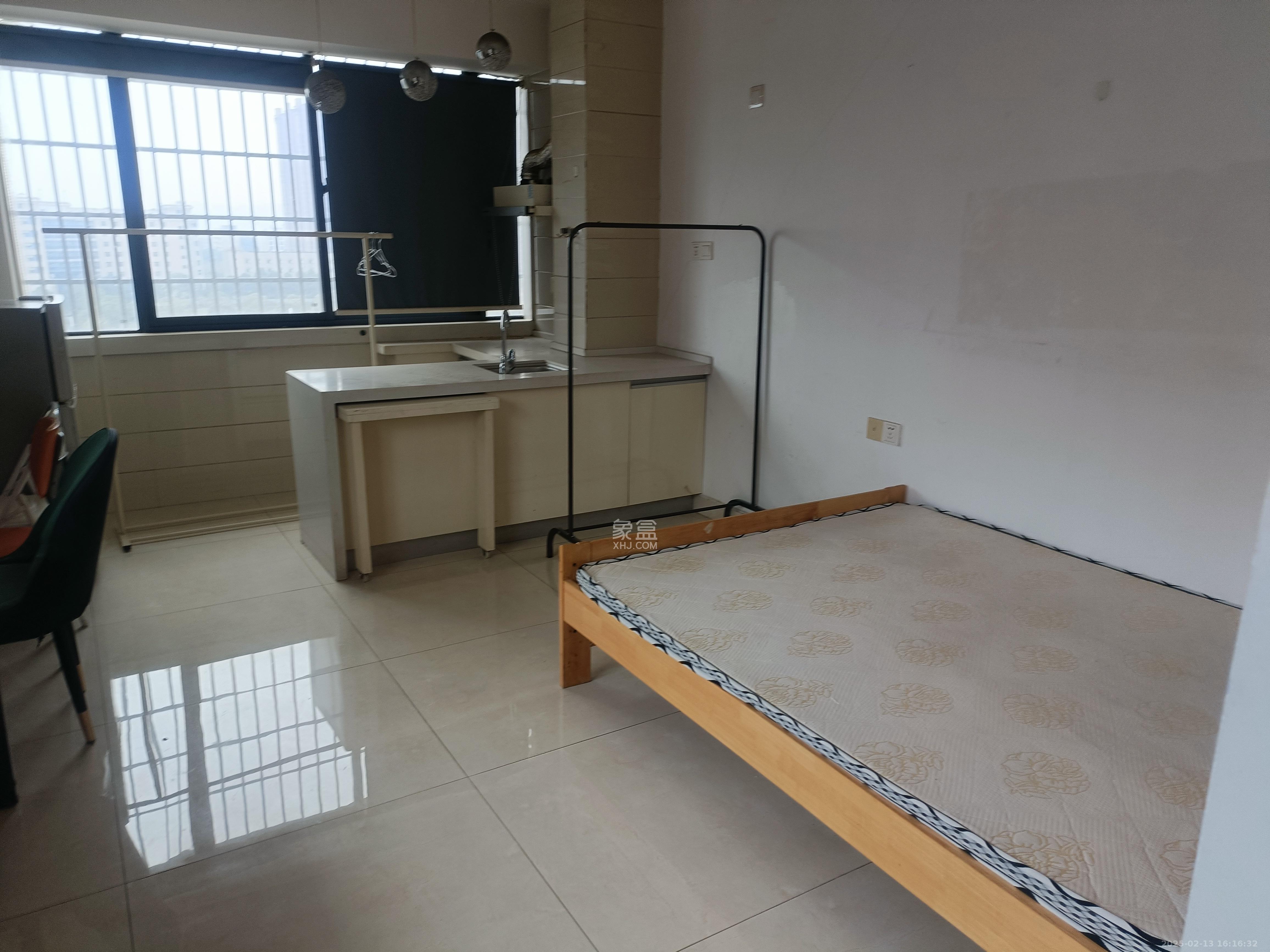 佐佑大厦  1室1厅1卫    900.0元/月 佐佑大厦  1室1厅1卫    900.0元/月室内图