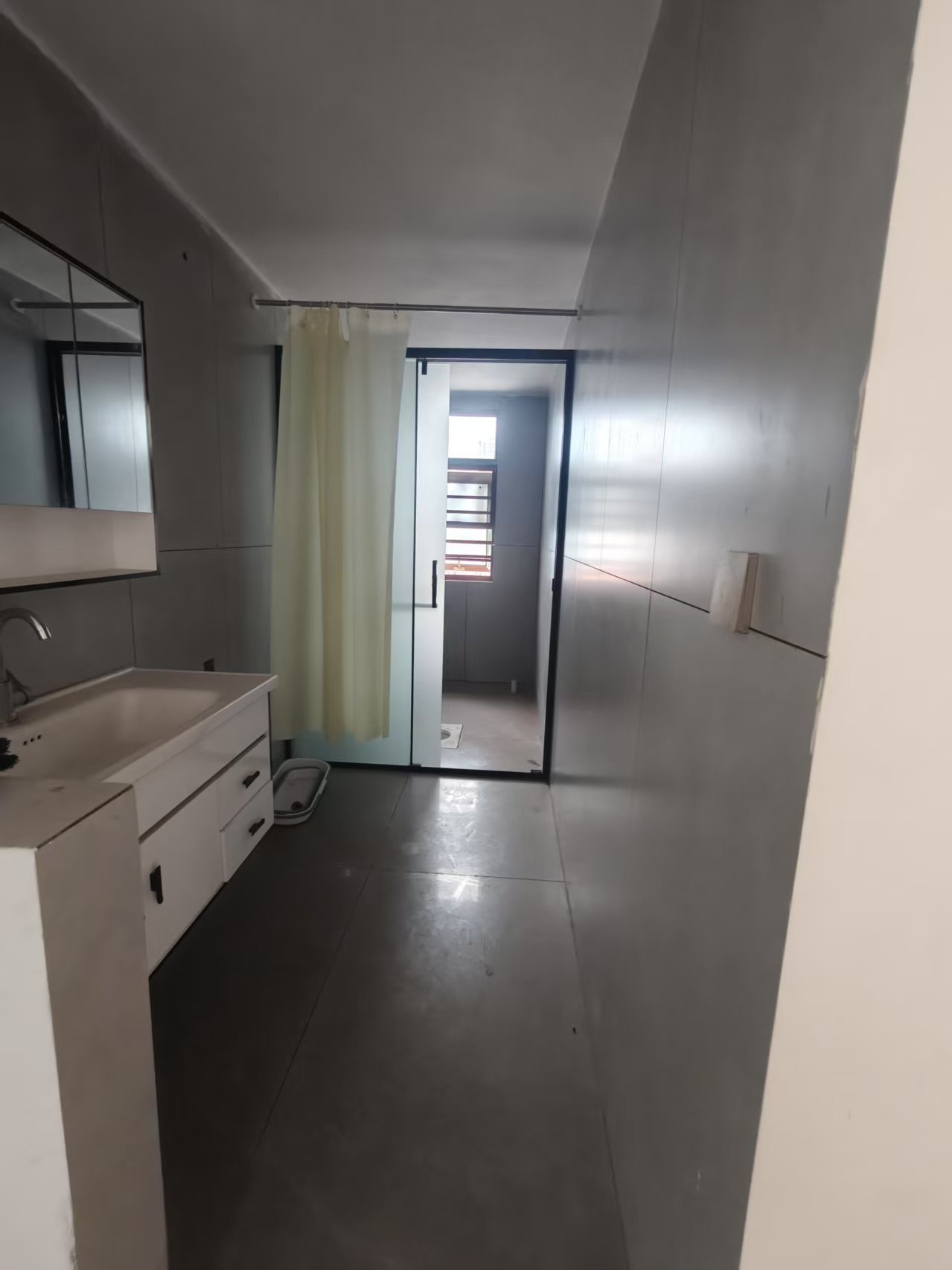 青春里 1室0厅0卫 2200.0元/月 青春里 1室0厅0卫 2200.0元/月室内图