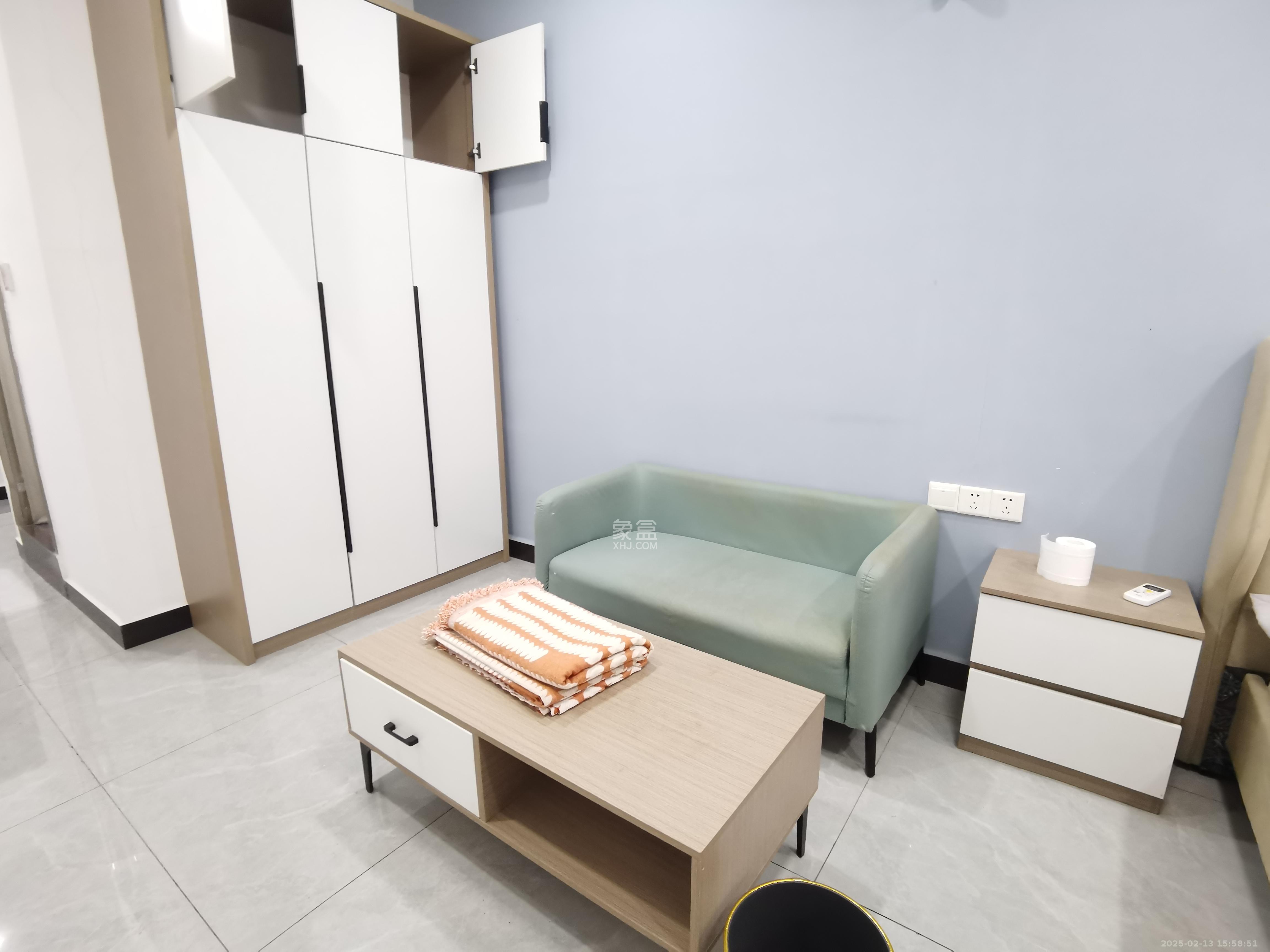 先锋东外滩 1室0厅0卫 1550.0元/月 先锋东外滩 1室0厅0卫 1550.0元/月室内图