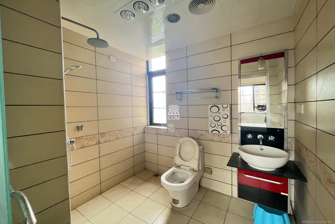 沁园春御院 3室2厅1卫 3200.0元/月 沁园春御院 3室2厅1卫 3200.0元/月室内图