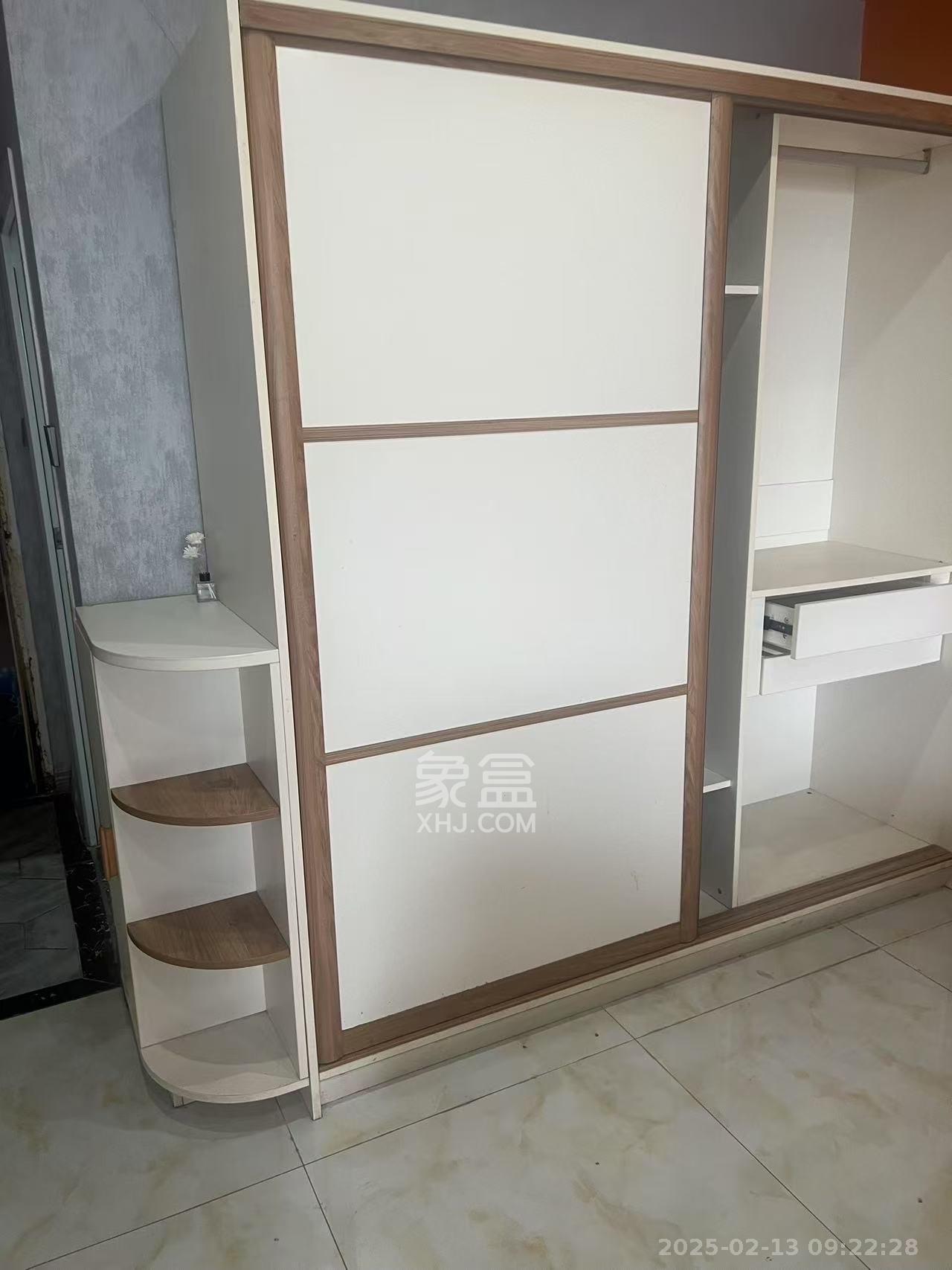 云集国际 1室1厅1卫 1300.0元/月 云集国际 1室1厅1卫 1300.0元/月室内图