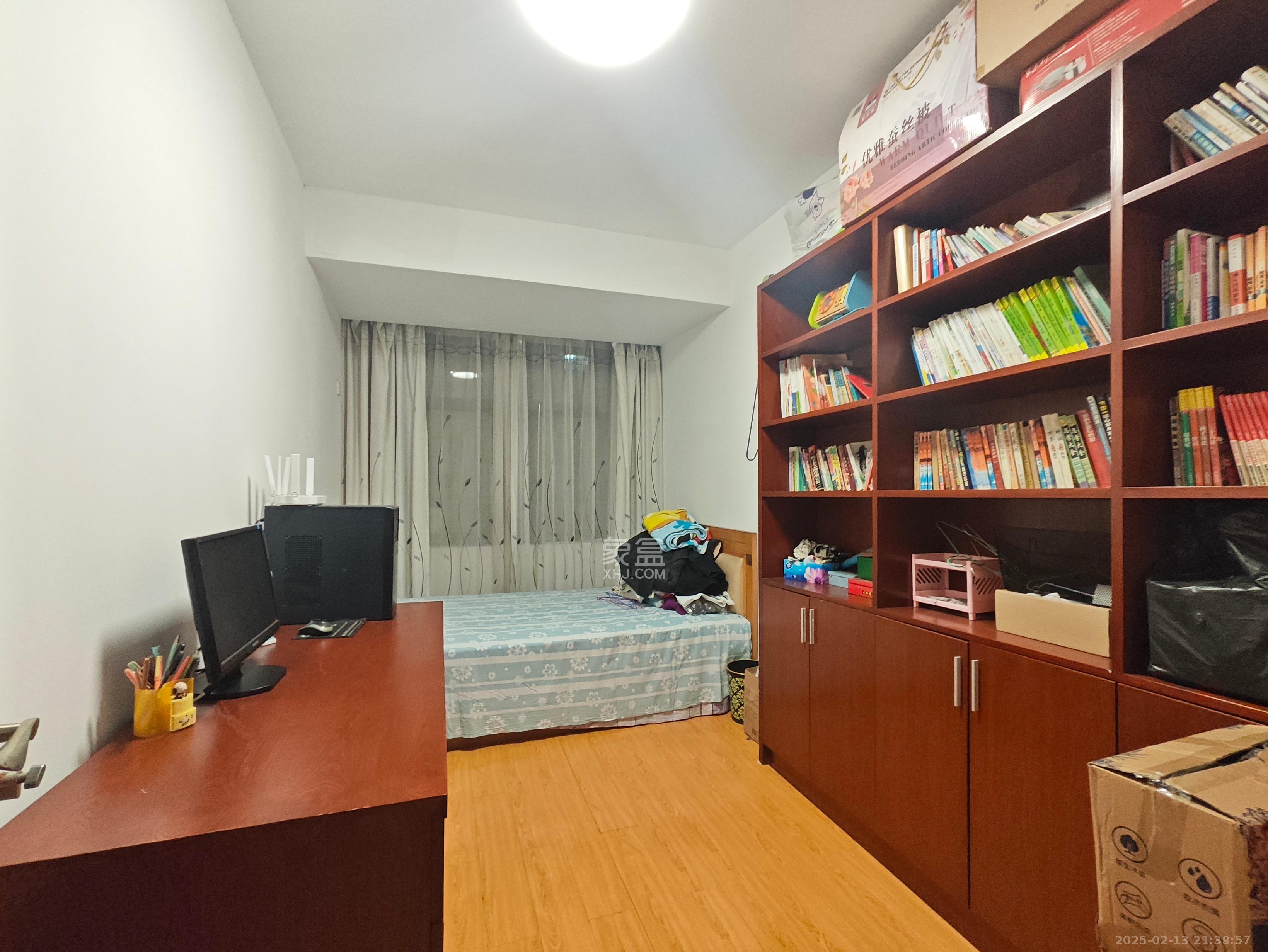 康桥长郡 4室2厅2卫 2300.0元/月 康桥长郡 4室2厅2卫 2300.0元/月室内图