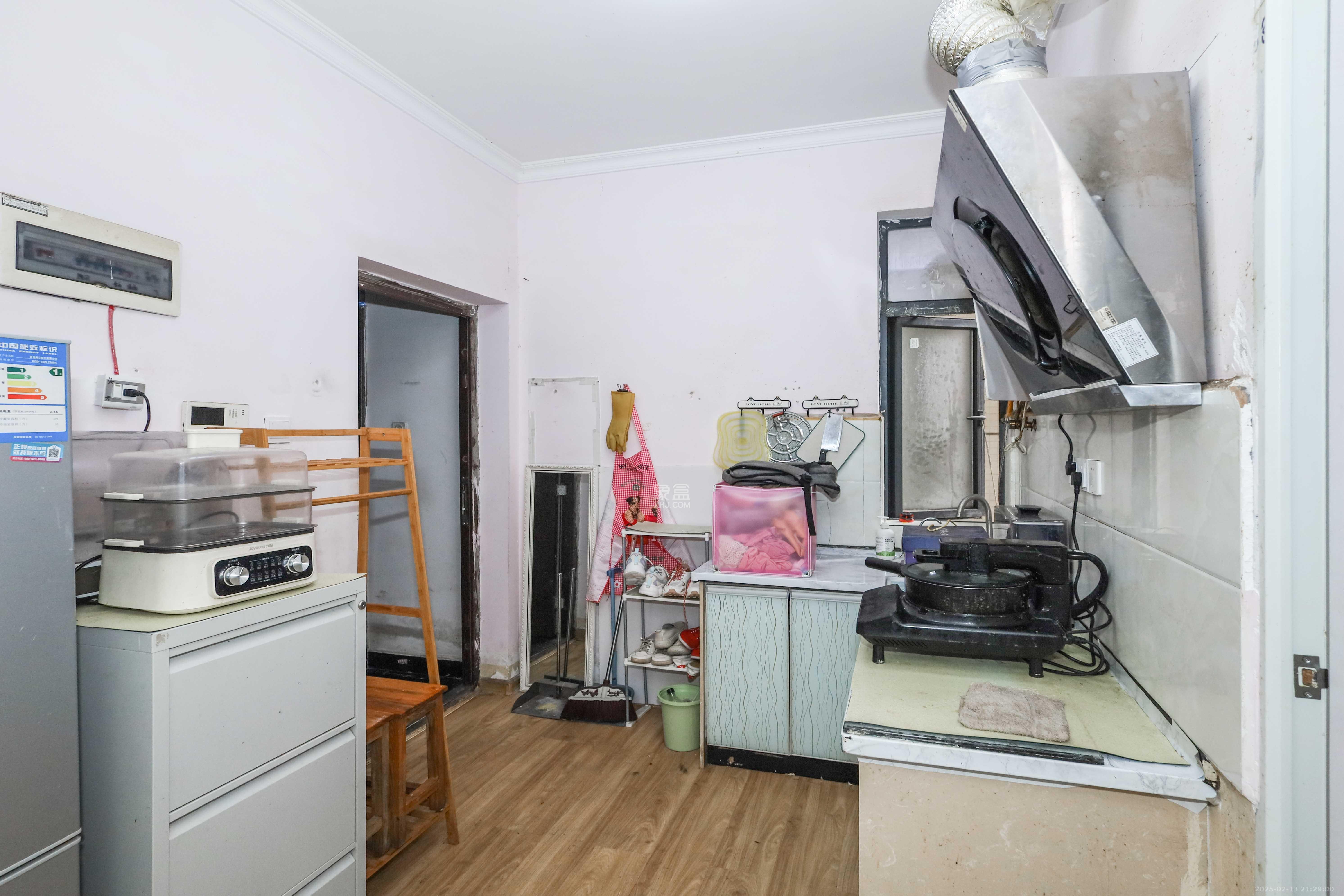 华侨假日中心(晟华苑) 1室2厅1卫 2000.0元/月 华侨假日中心(晟华苑) 1室2厅1卫 2000.0元/月室内图