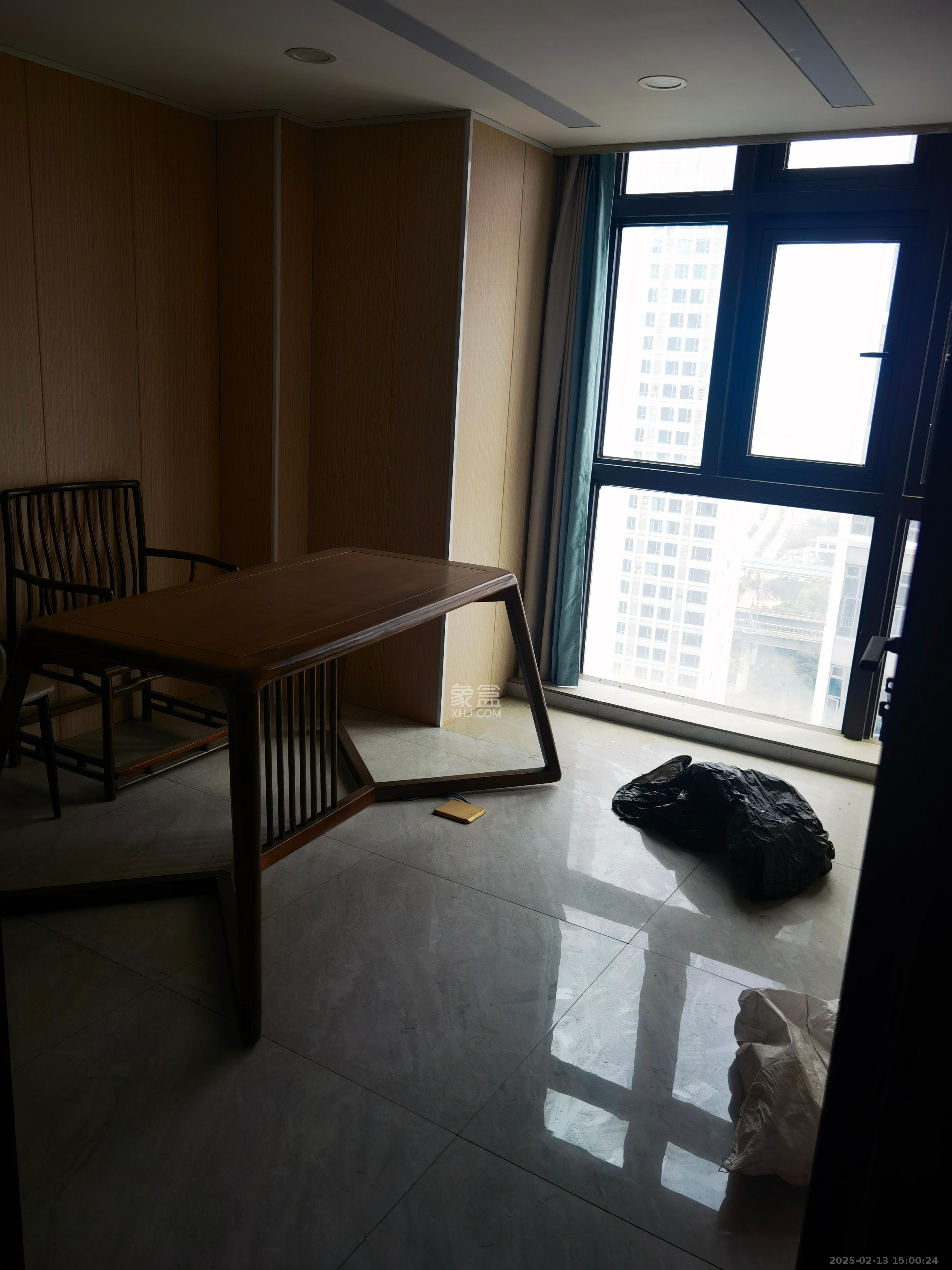 长燃润和天地(长润小区印湘江) 1室1厅1卫 5000.0元/月 长燃润和天地(长润小区印湘江) 1室1厅1卫 5000.0元/月室内图