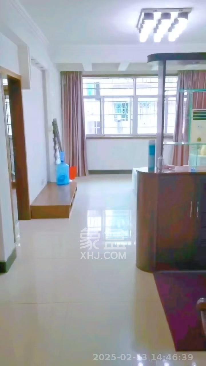 高岭小区  2室1厅1卫   2000.00元/月室内图