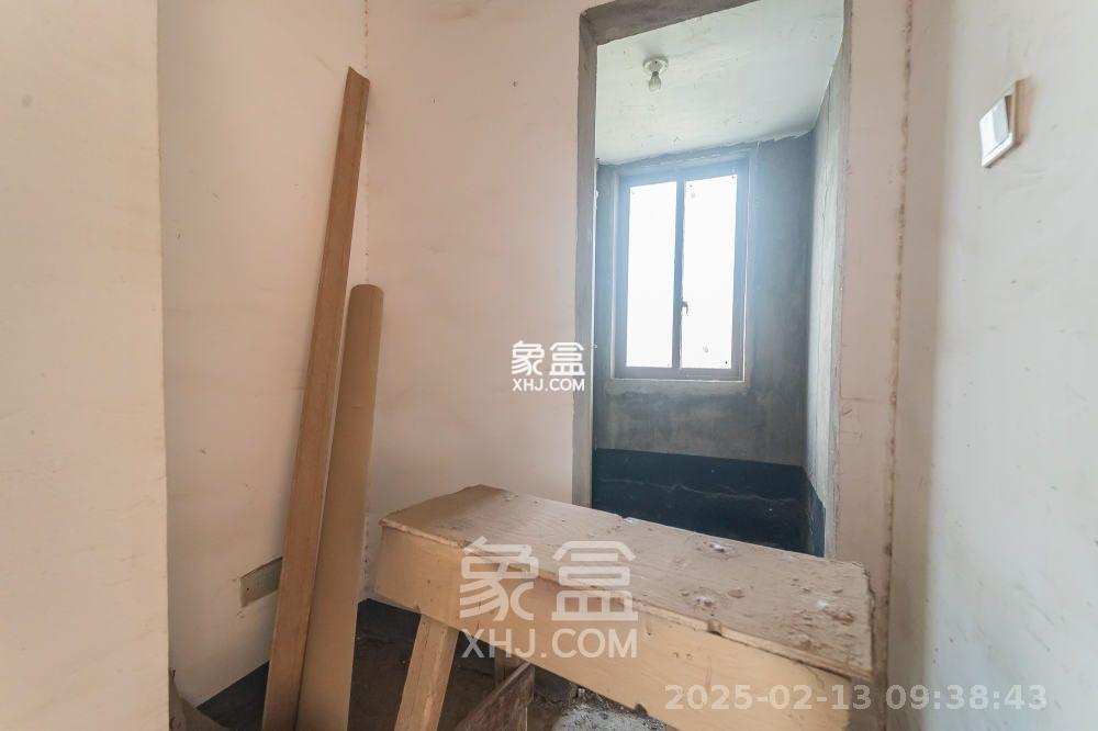 湖湾世景 3室2厅1卫 1500.0元/月 湖湾世景 3室2厅1卫 1500.0元/月室内图