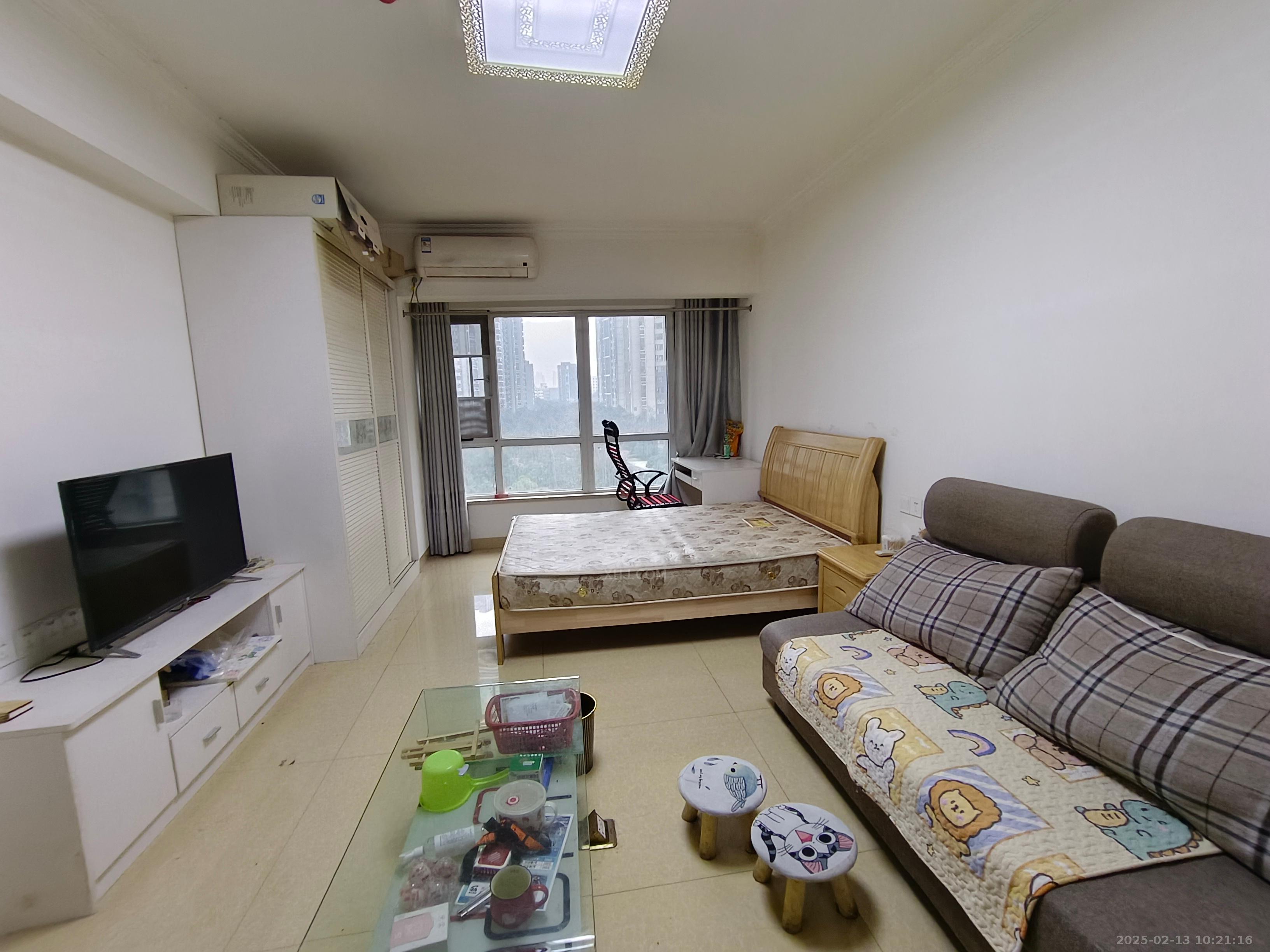 美的城三期 1室1厅1卫 1100.0元/月 美的城三期 1室1厅1卫 1100.0元/月室内图