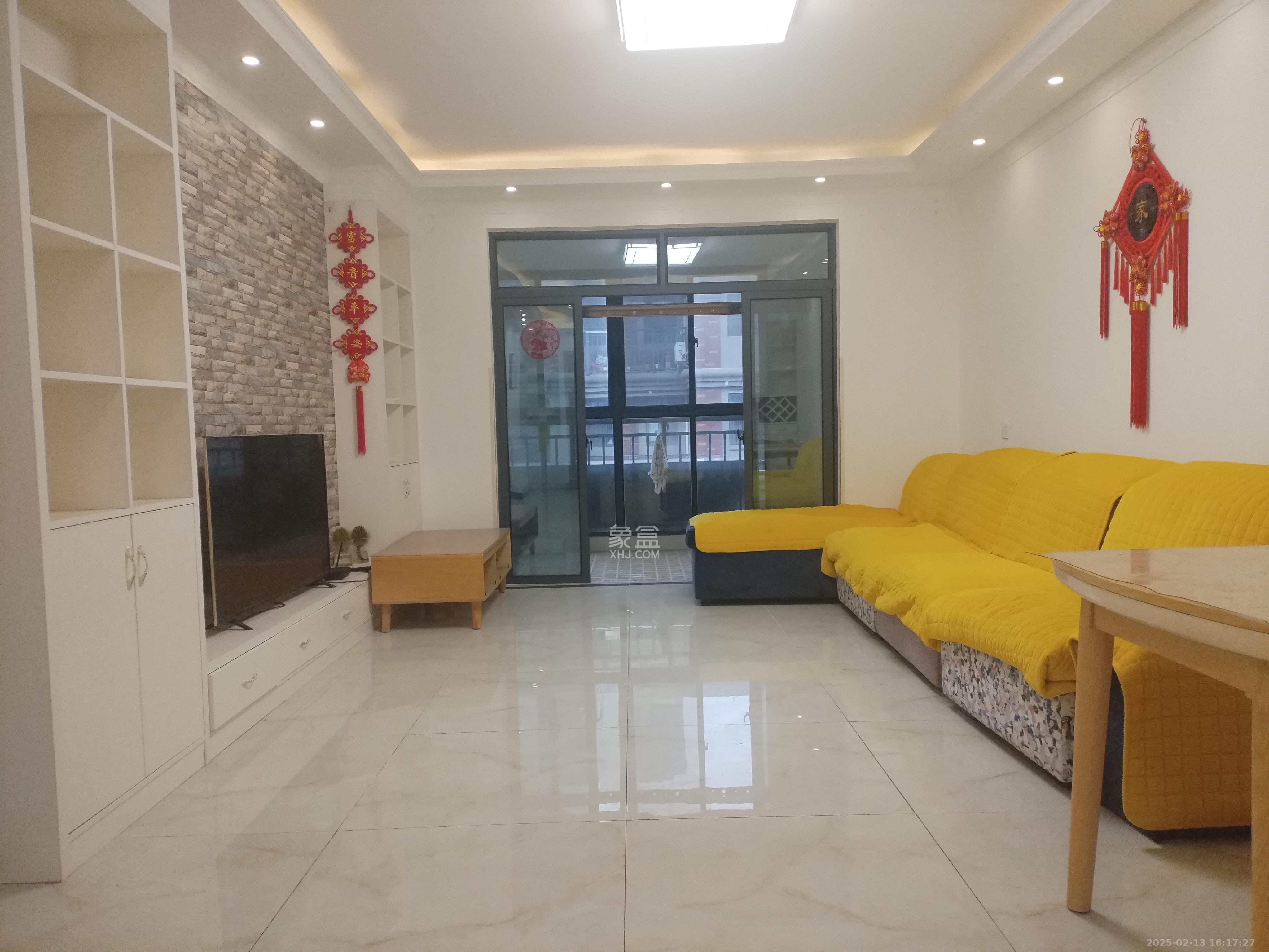 澳海月亮湾 2室2厅1卫 1650.0元/月 澳海月亮湾 2室2厅1卫 1650.0元/月室内图