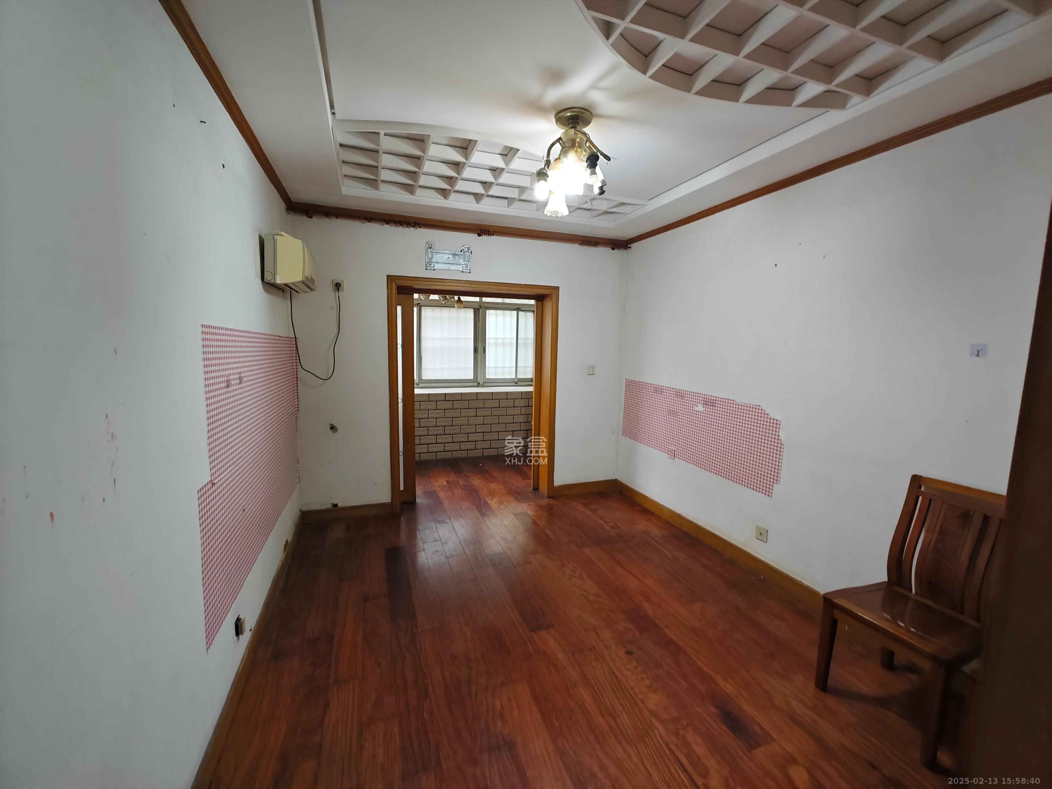 恒达时代花园  4室2厅2卫    2300.0元/月 恒达时代花园  4室2厅2卫    2300.0元/月室内图