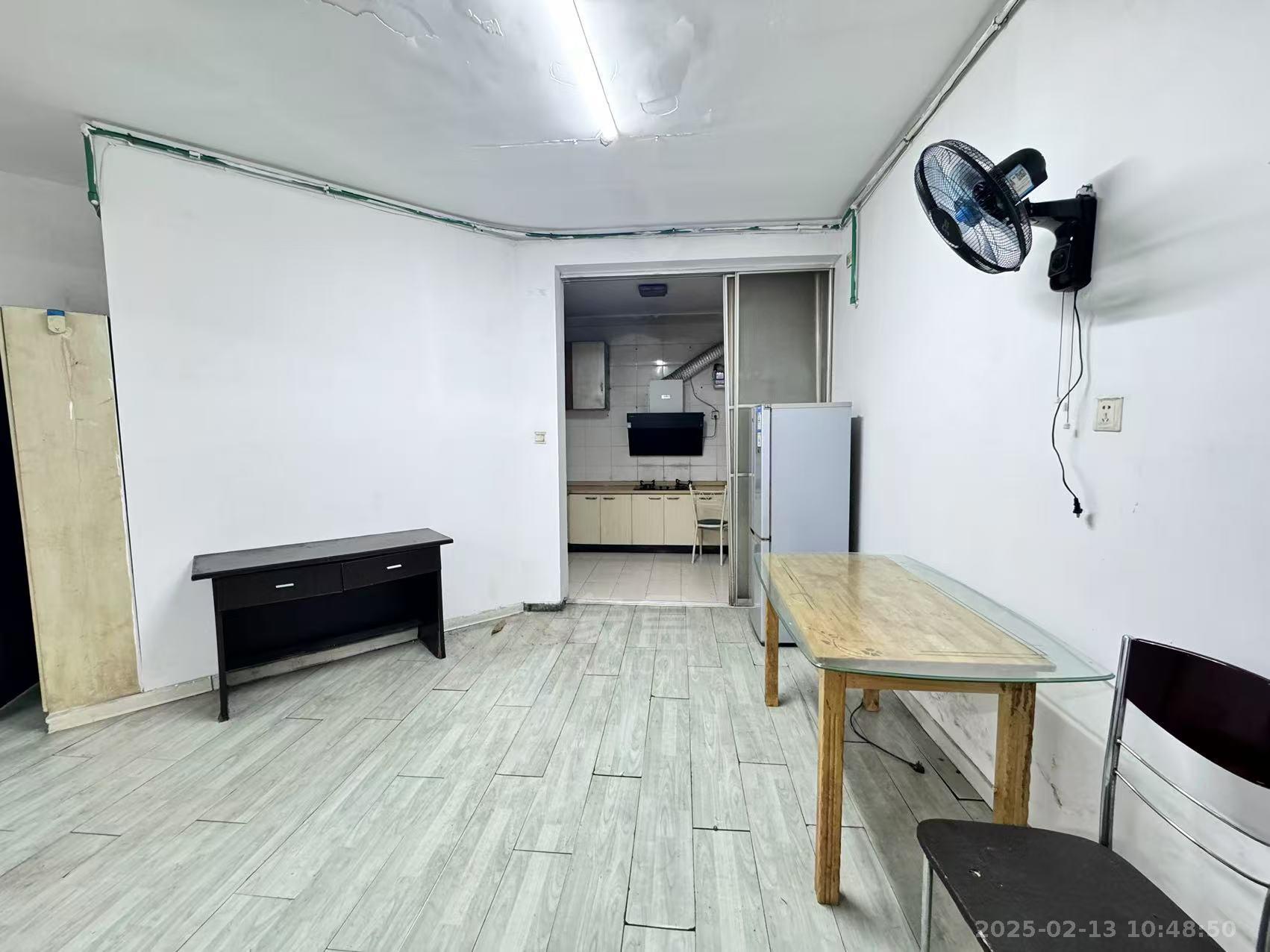 华茂商厦 3室2厅2卫 1800.0元/月 华茂商厦 3室2厅2卫 1800.0元/月室内图