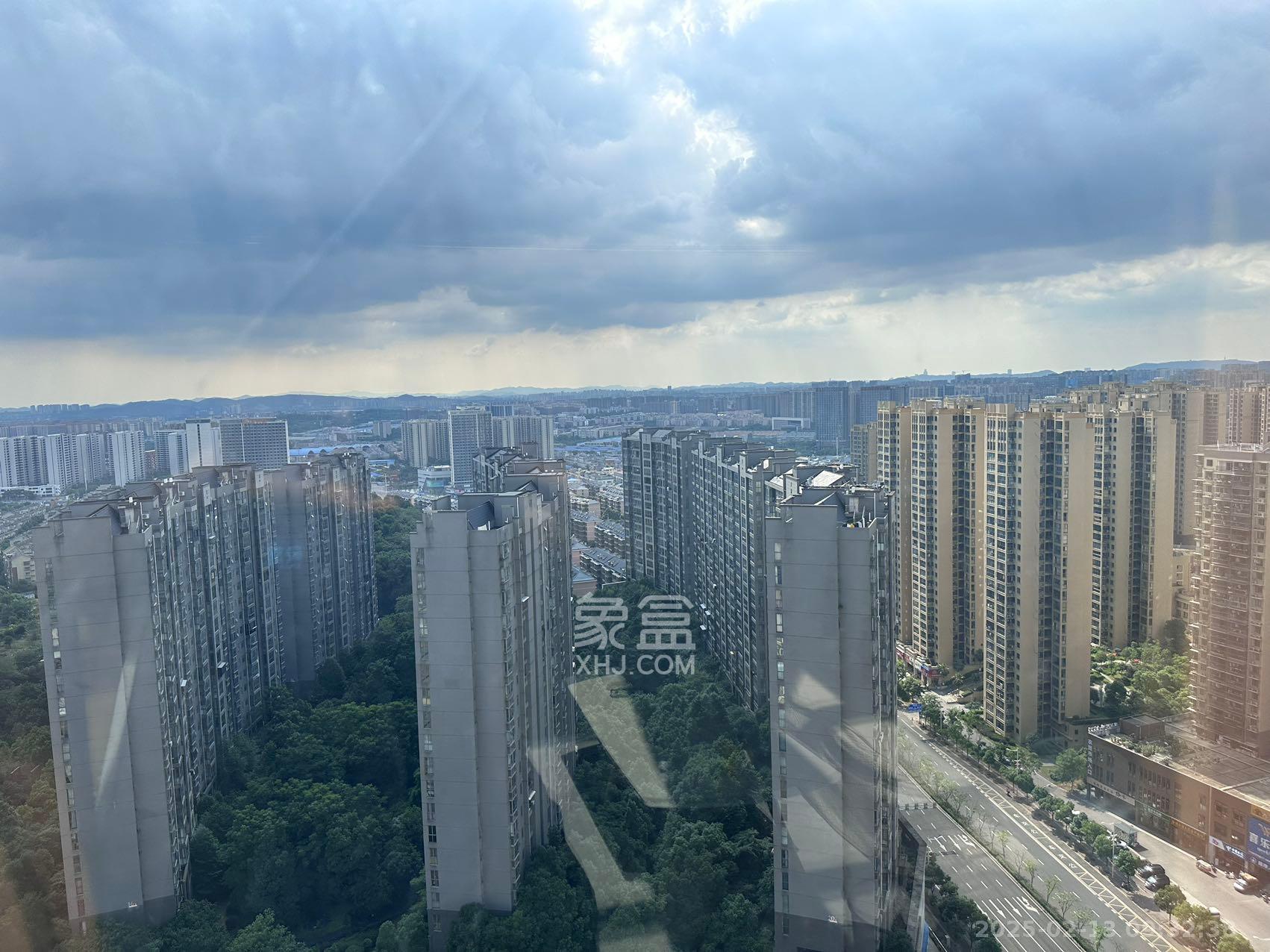 恒大上林苑  1室1厅1卫    1700.0元/月室内图