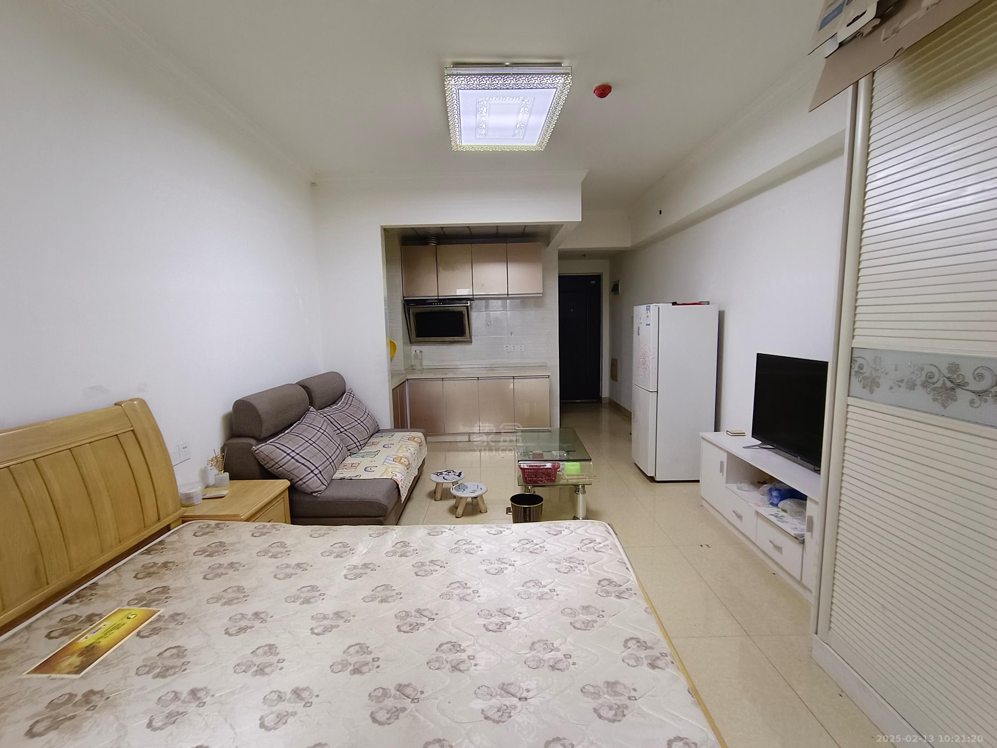 美的城三期 1室1厅1卫 1100.0元/月 美的城三期 1室1厅1卫 1100.0元/月室内图