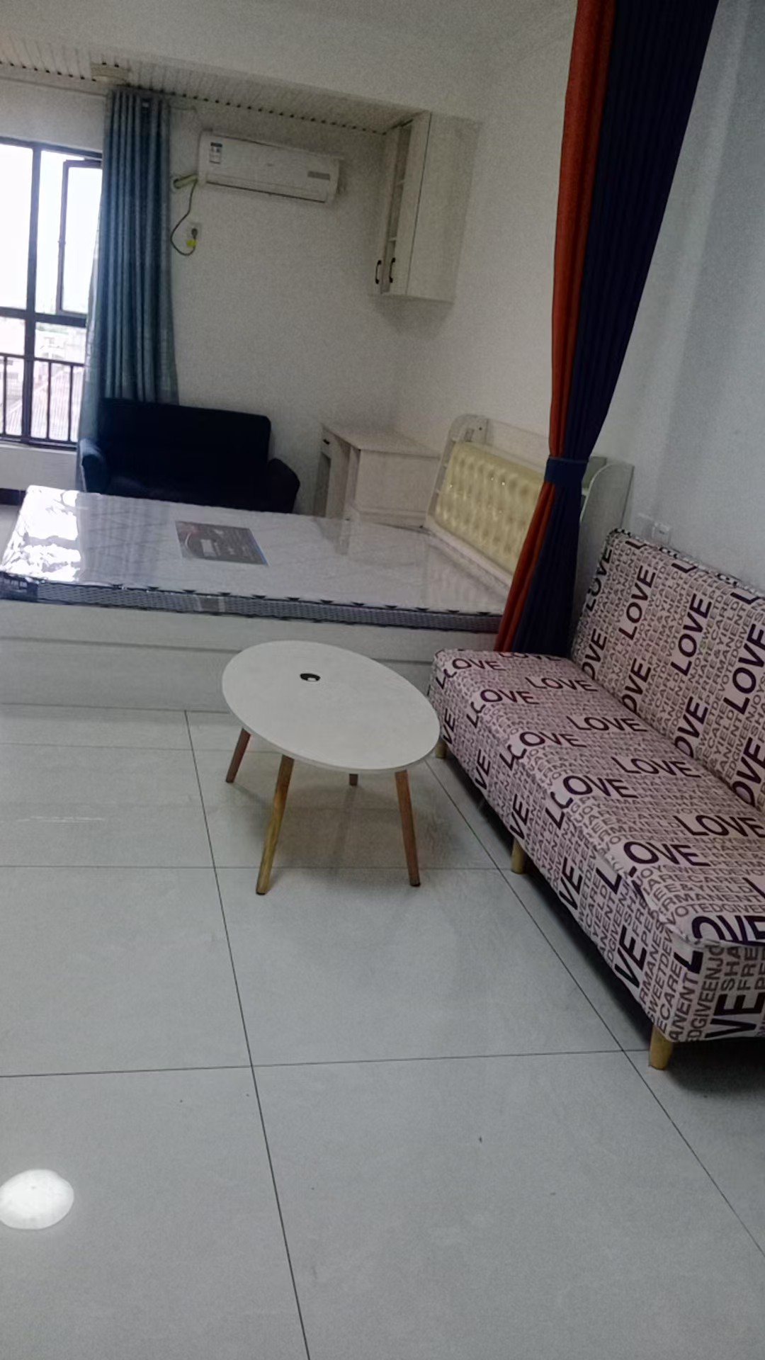 南苑上和二期  1室1厅1卫    900.0元/月