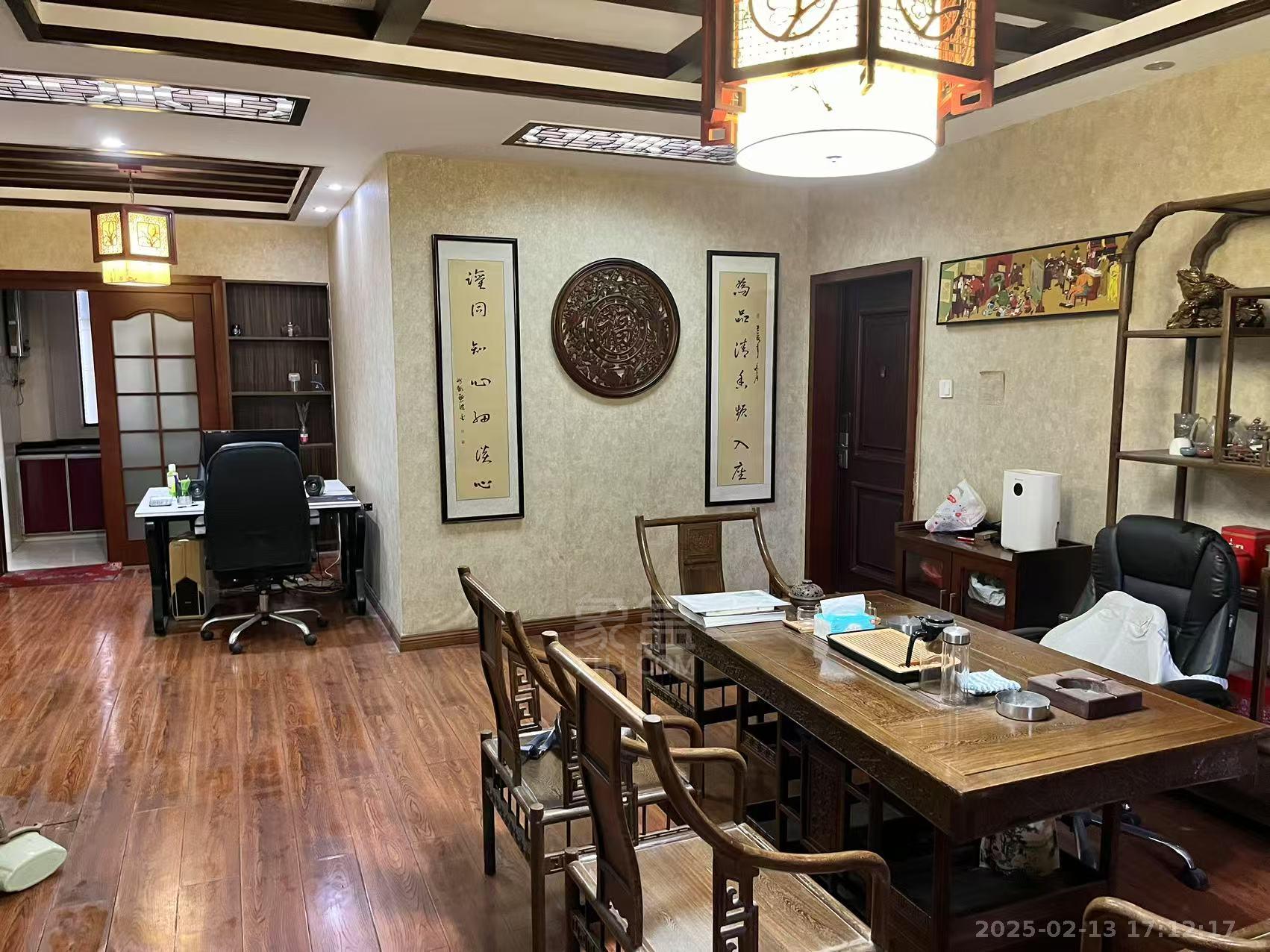 新城首座 3室2厅2卫 2100.0元/月 新城首座 3室2厅2卫 2100.0元/月室内图