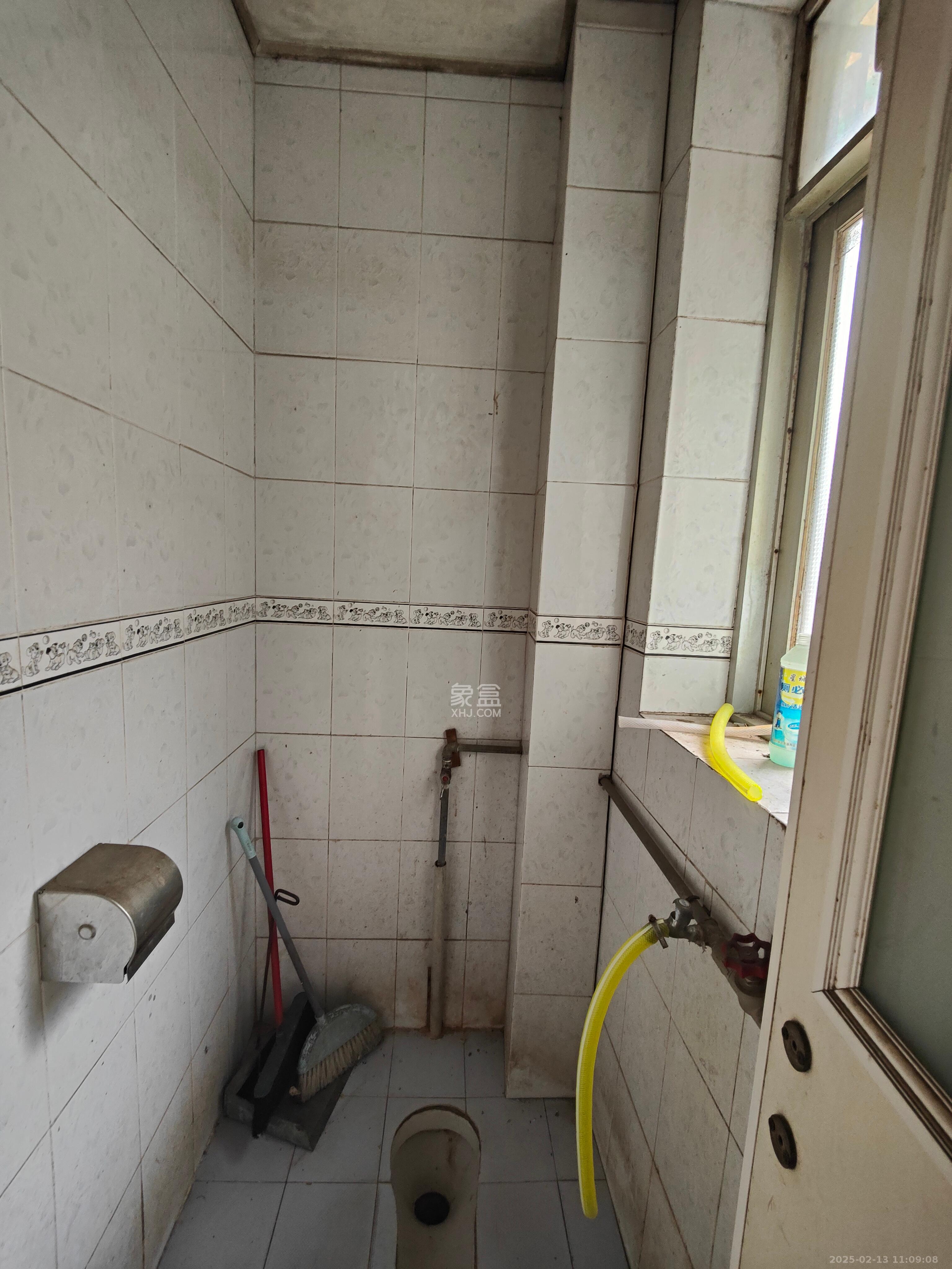 崇文里、崇圣里散盘 4室1厅1卫 1250.0元/月 崇文里、崇圣里散盘 4室1厅1卫 1250.0元/月室内图