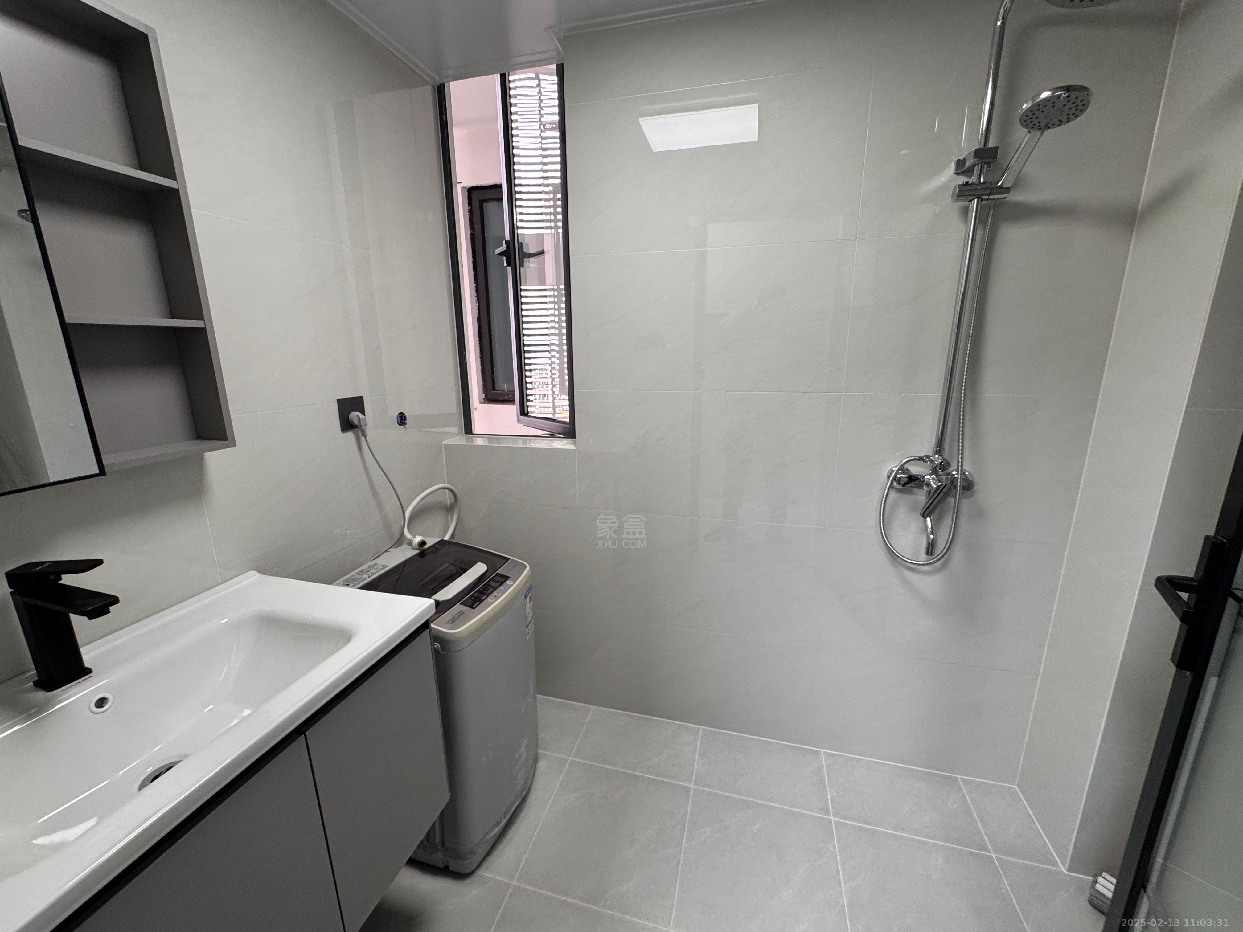 山水印象 1室1厅1卫 1300.0元/月 山水印象 1室1厅1卫 1300.0元/月室内图