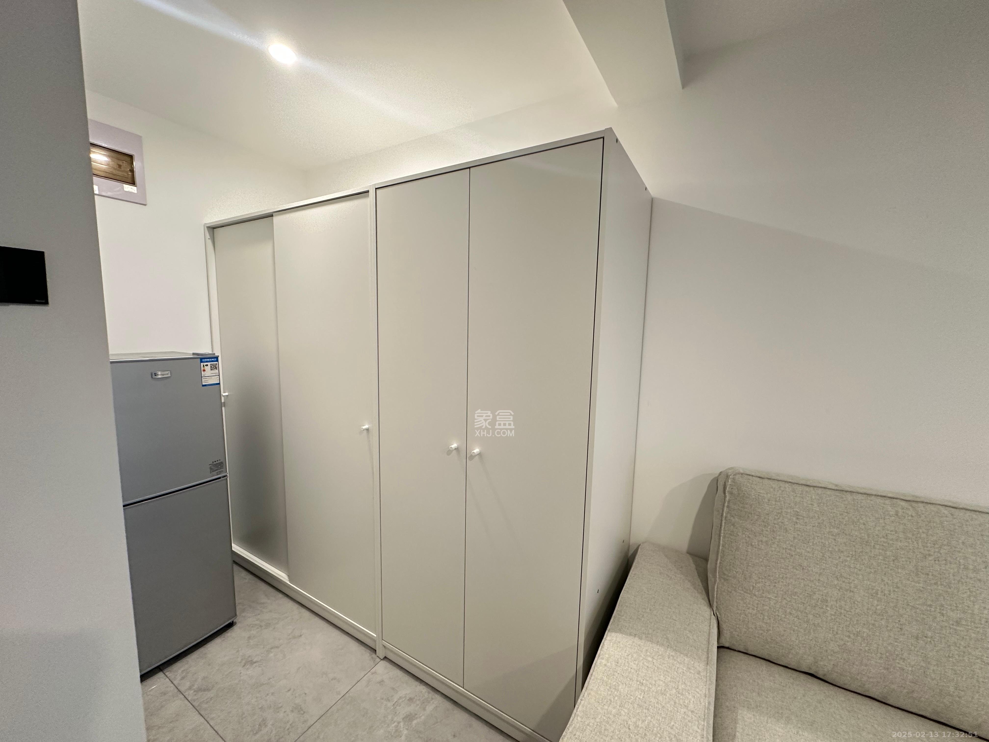 时代MOMA云PARK  1室1厅1卫    2000.0元/月 时代MOMA云PARK  1室1厅1卫    2000.0元/月室内图