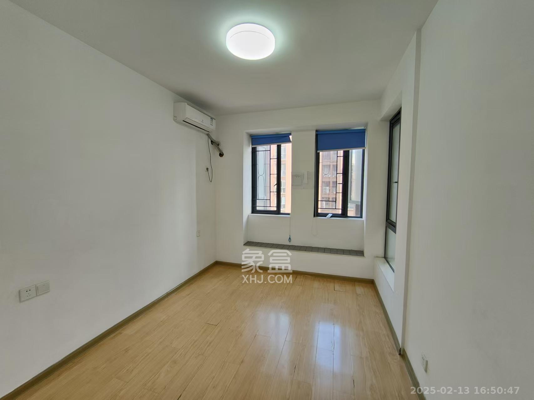 奥林匹克花园 3室2厅2卫 2900.0元/月 奥林匹克花园 3室2厅2卫 2900.0元/月室内图