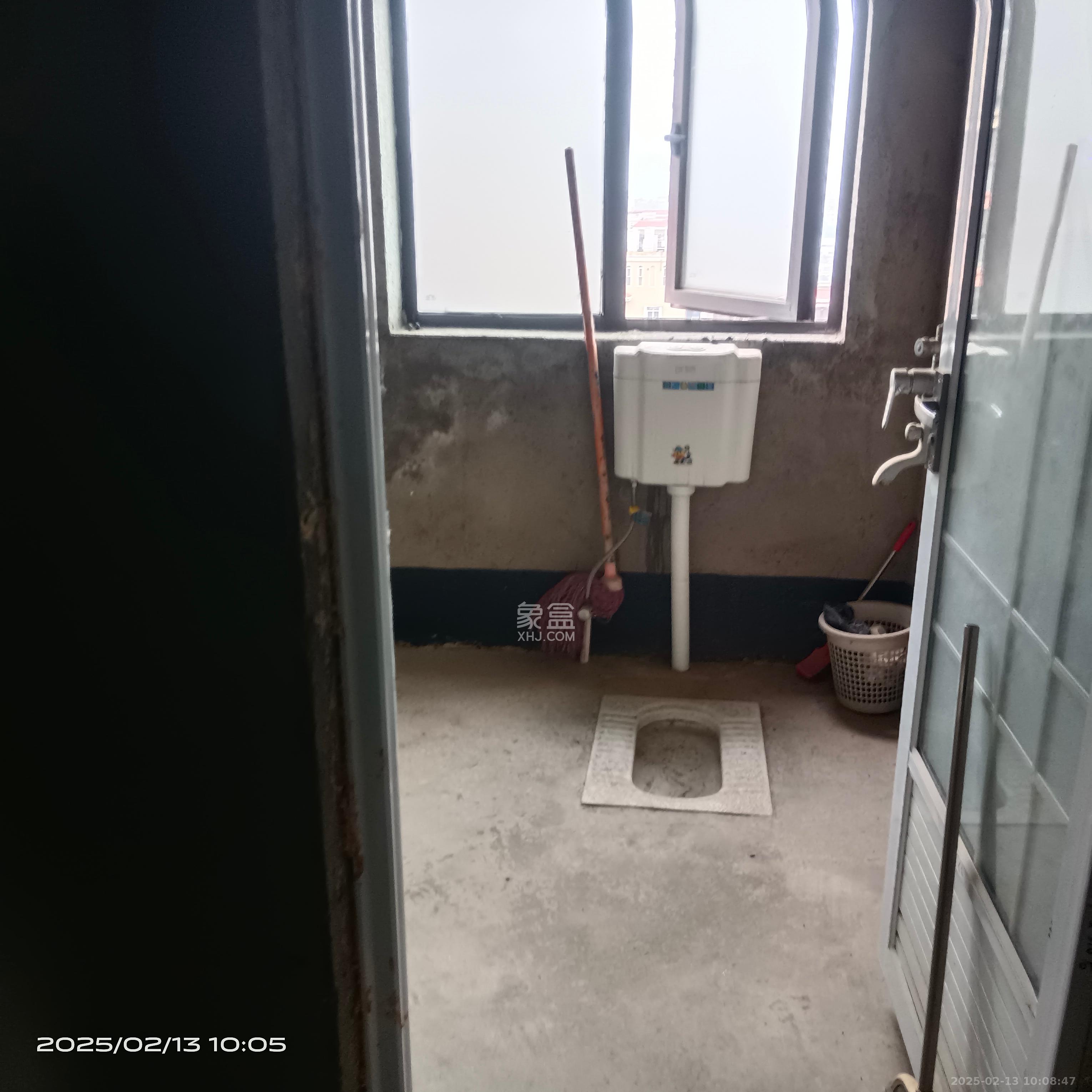 盛隆佳园  5室2厅3卫    3600.0元/月 盛隆佳园  5室2厅3卫    3600.0元/月室内图