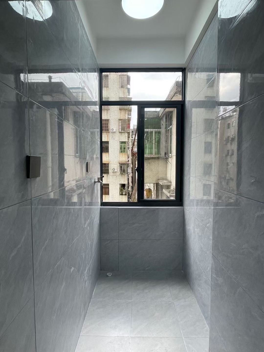 海口市琼山区二轻工业总公司宿舍 1室0厅0卫 35.0万 海口市琼山区二轻工业总公司宿舍 1室0厅0卫 35.0万客厅