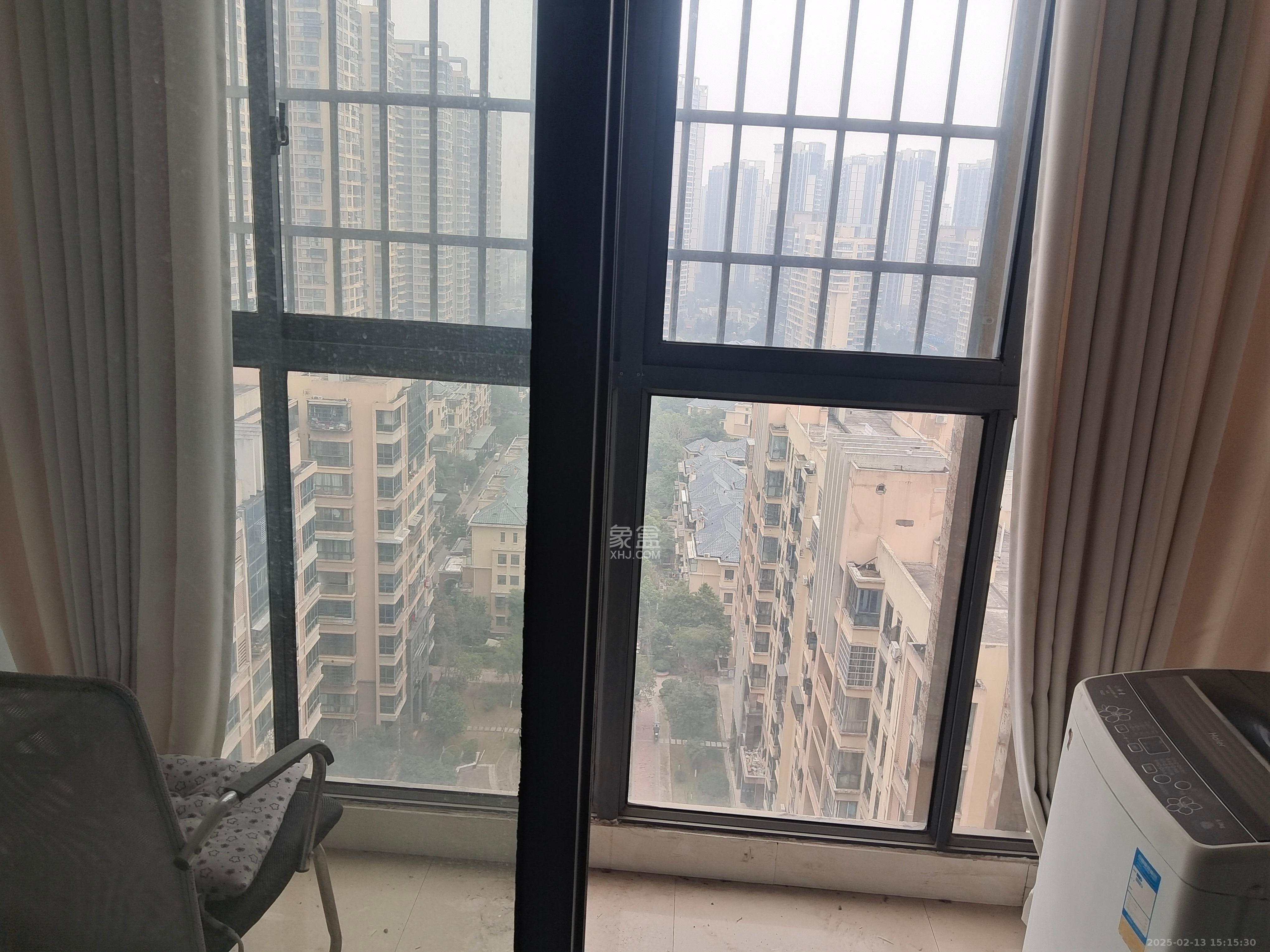 勤诚达新界  2室1厅1卫   1400.00元/月室内图