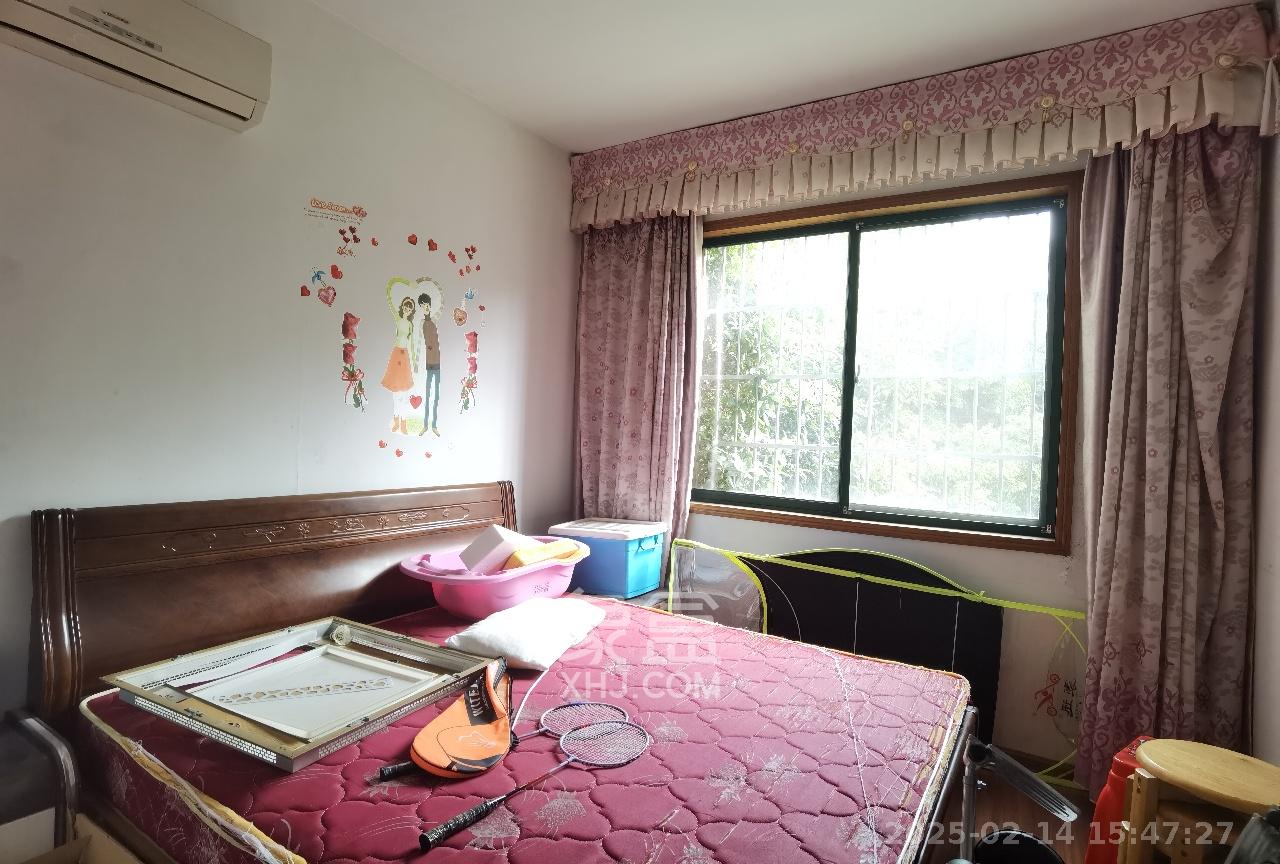 百合湖滨花园 2室2厅1卫 1400.0元/月 百合湖滨花园 2室2厅1卫 1400.0元/月室内图