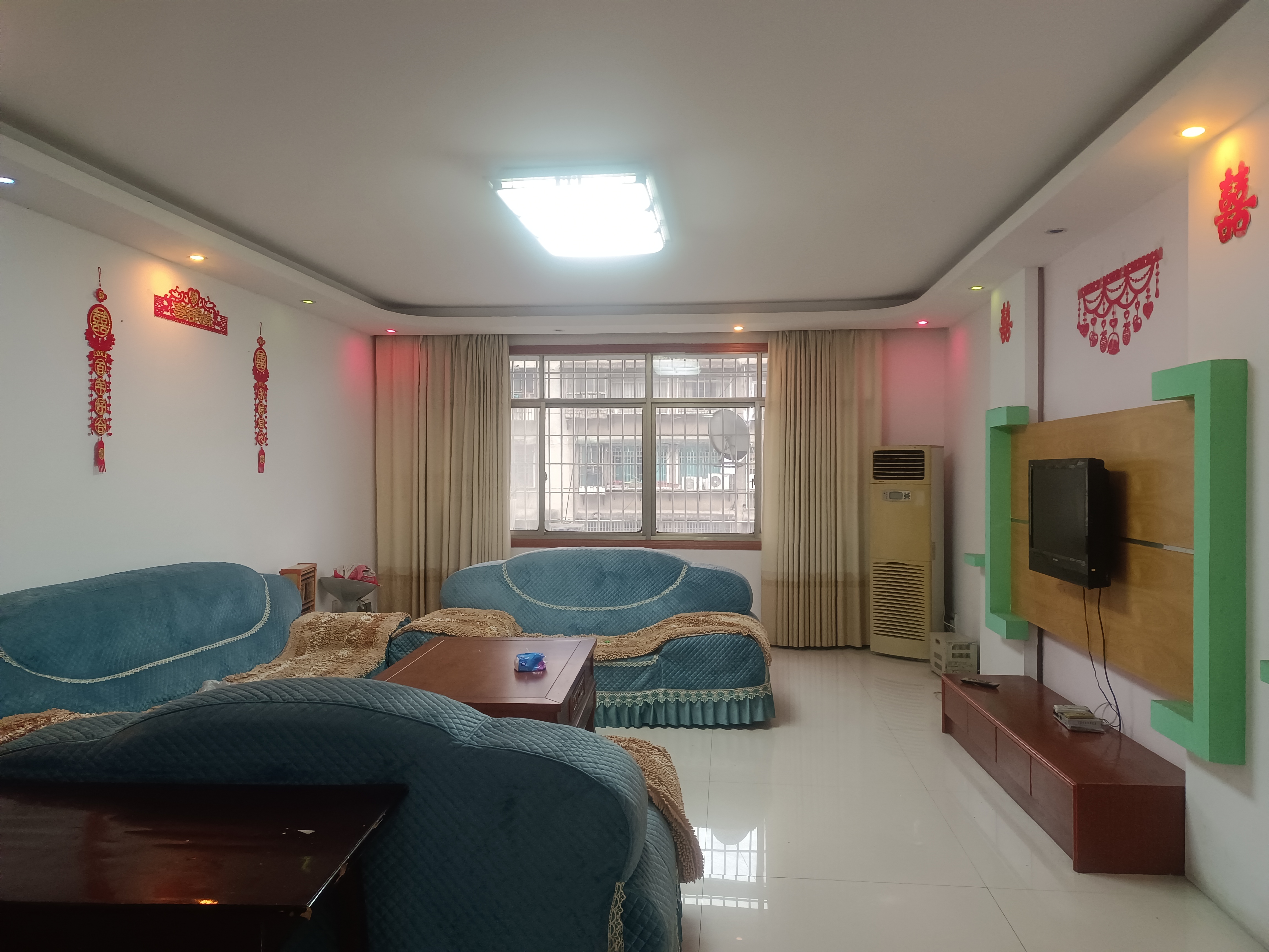 月子冲小区  4室2厅1卫    850.0元/月