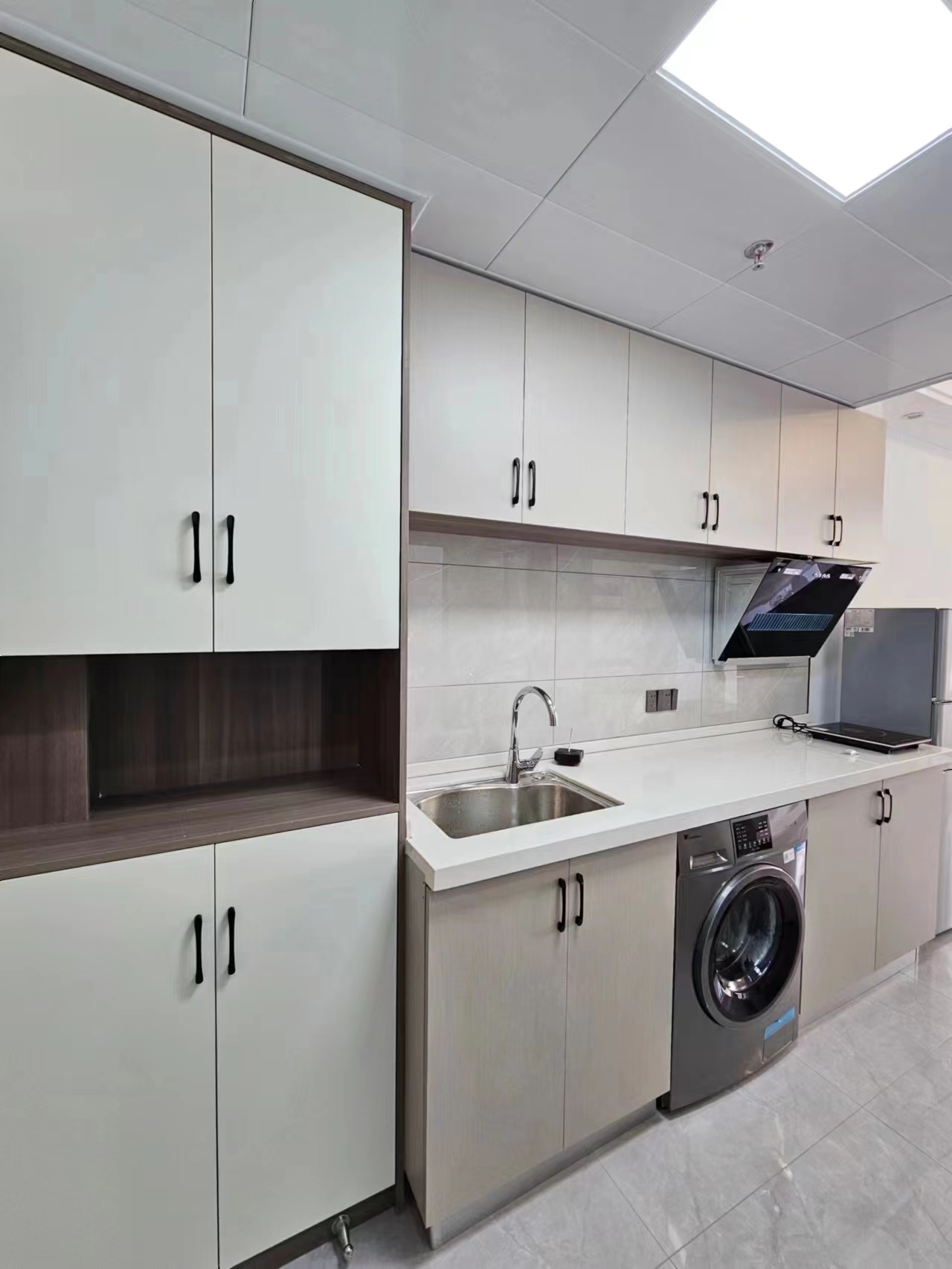 俊景万和城 1室0厅0卫 1500.0元/月 俊景万和城 1室0厅0卫 1500.0元/月室内图