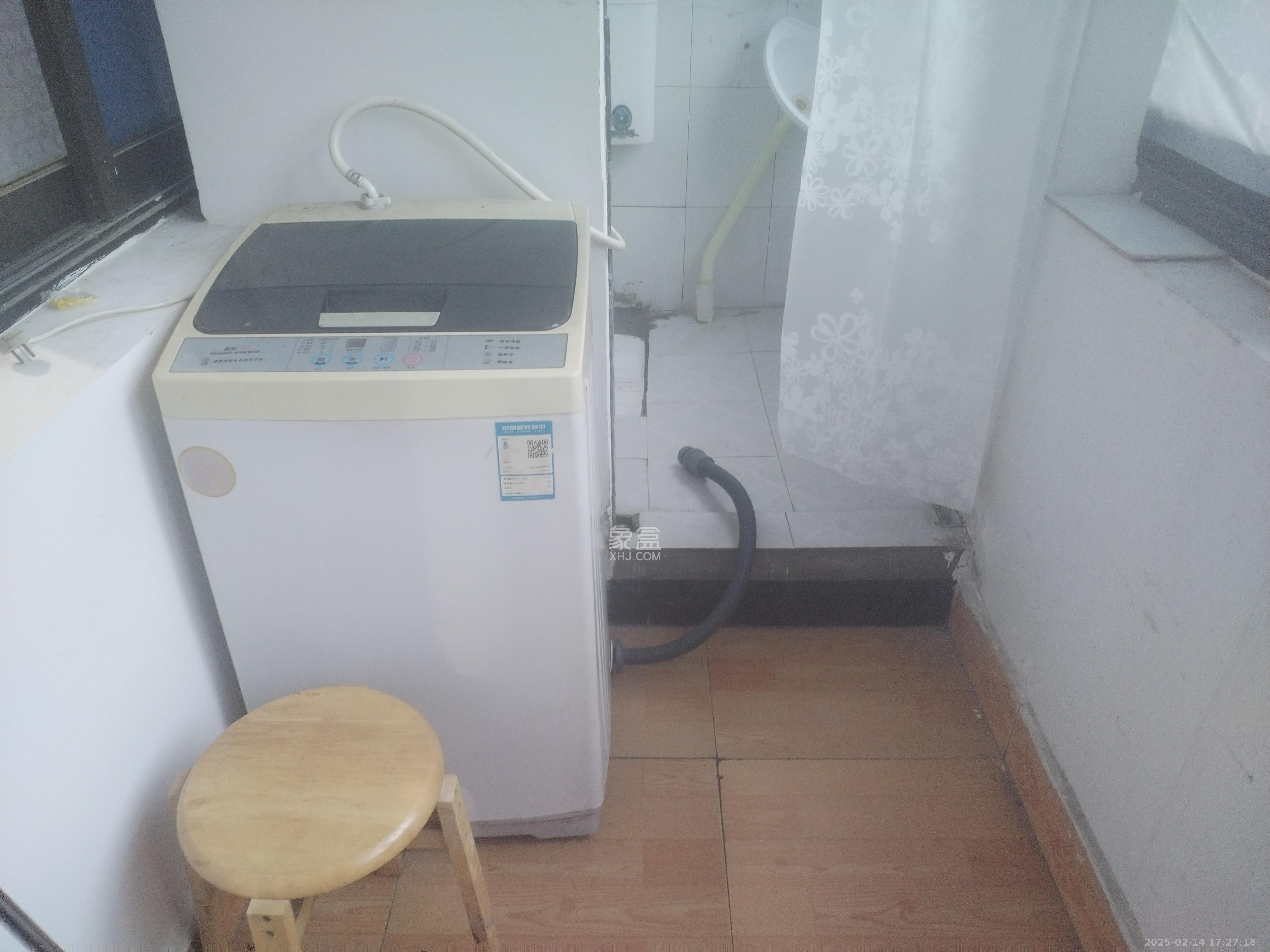 涧塘小区  1室1厅1卫   700.00元/月室内图