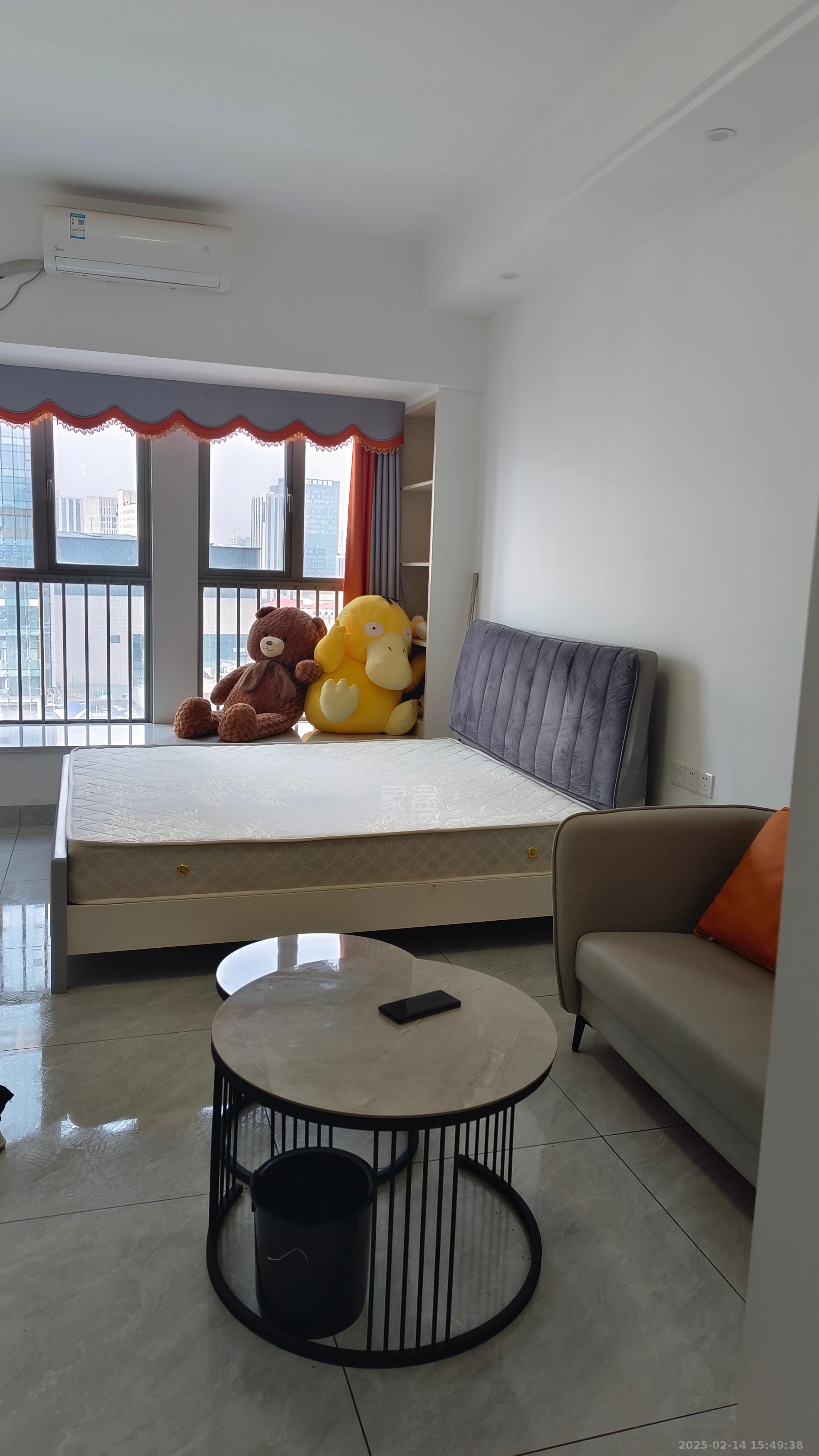 日盛大厦 1室1厅1卫 1500.0元/月 日盛大厦 1室1厅1卫 1500.0元/月室内图