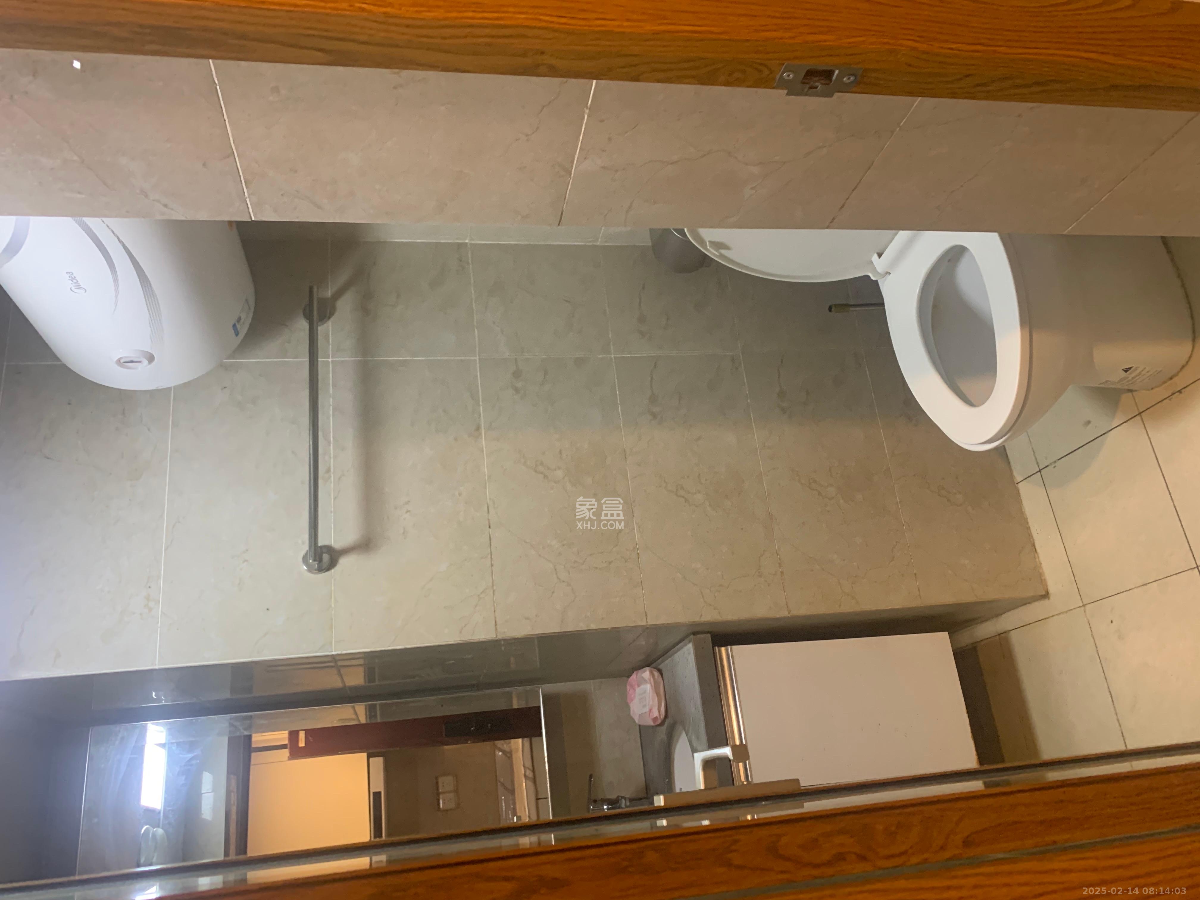 荣泰广场  1室1厅1卫   1600.00元/月室内图