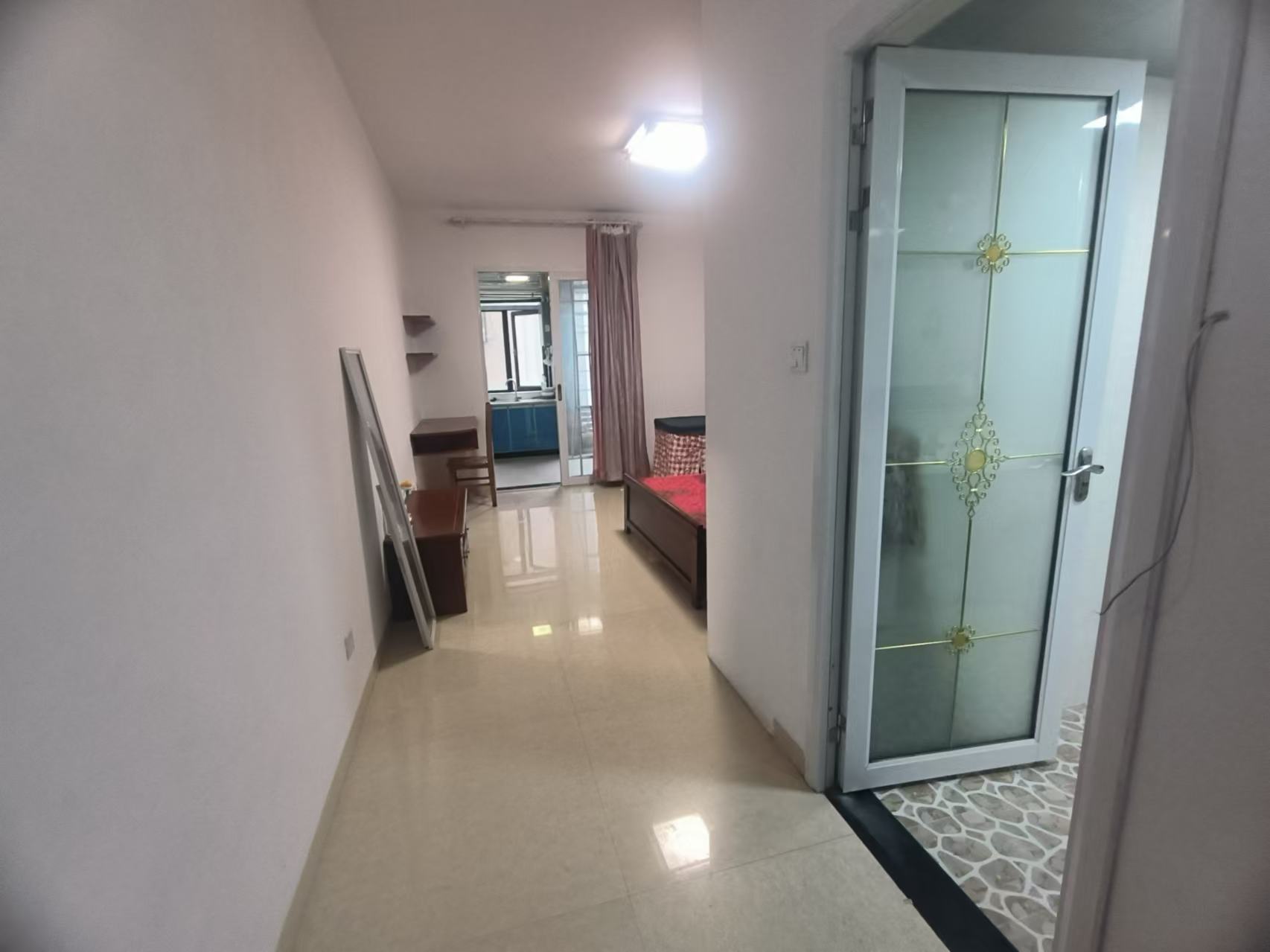 龙泰熙城 1室1厅2卫 15.8万 龙泰熙城 1室1厅2卫 15.8万室内图