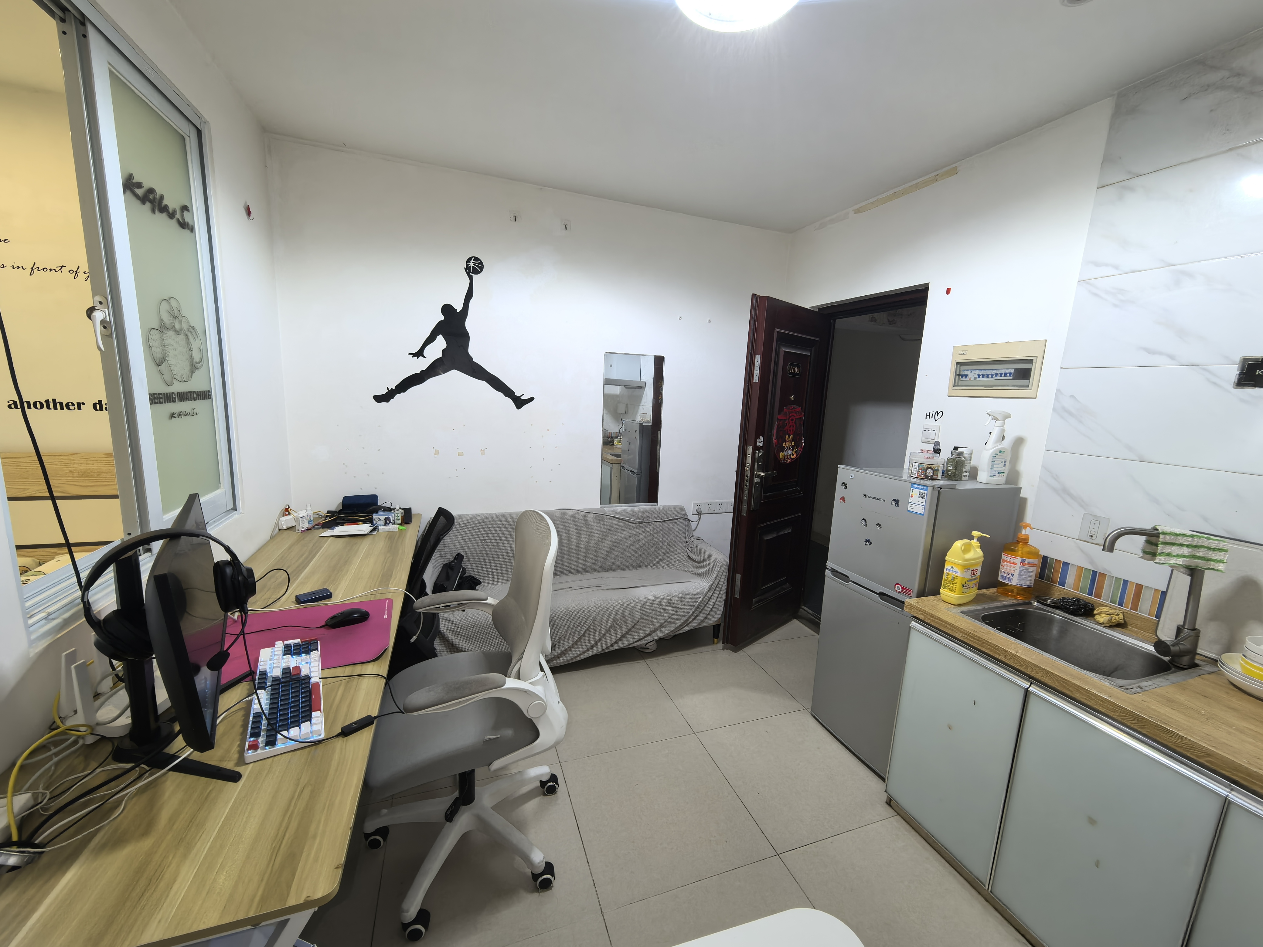 天骋康都 1室1厅1卫 46.0万 天骋康都 1室1厅1卫 46.0万客厅