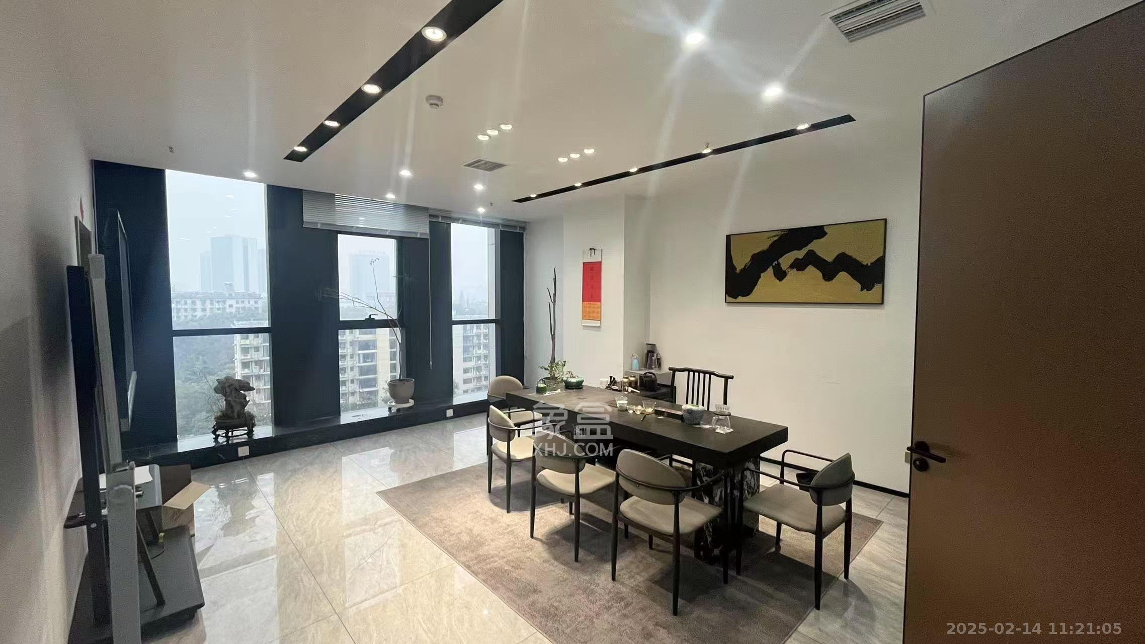 融科东南海   146.0㎡      7500.0元/月室内图