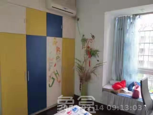 白沙花园  4室2厅1卫   3200.00元/月室内图