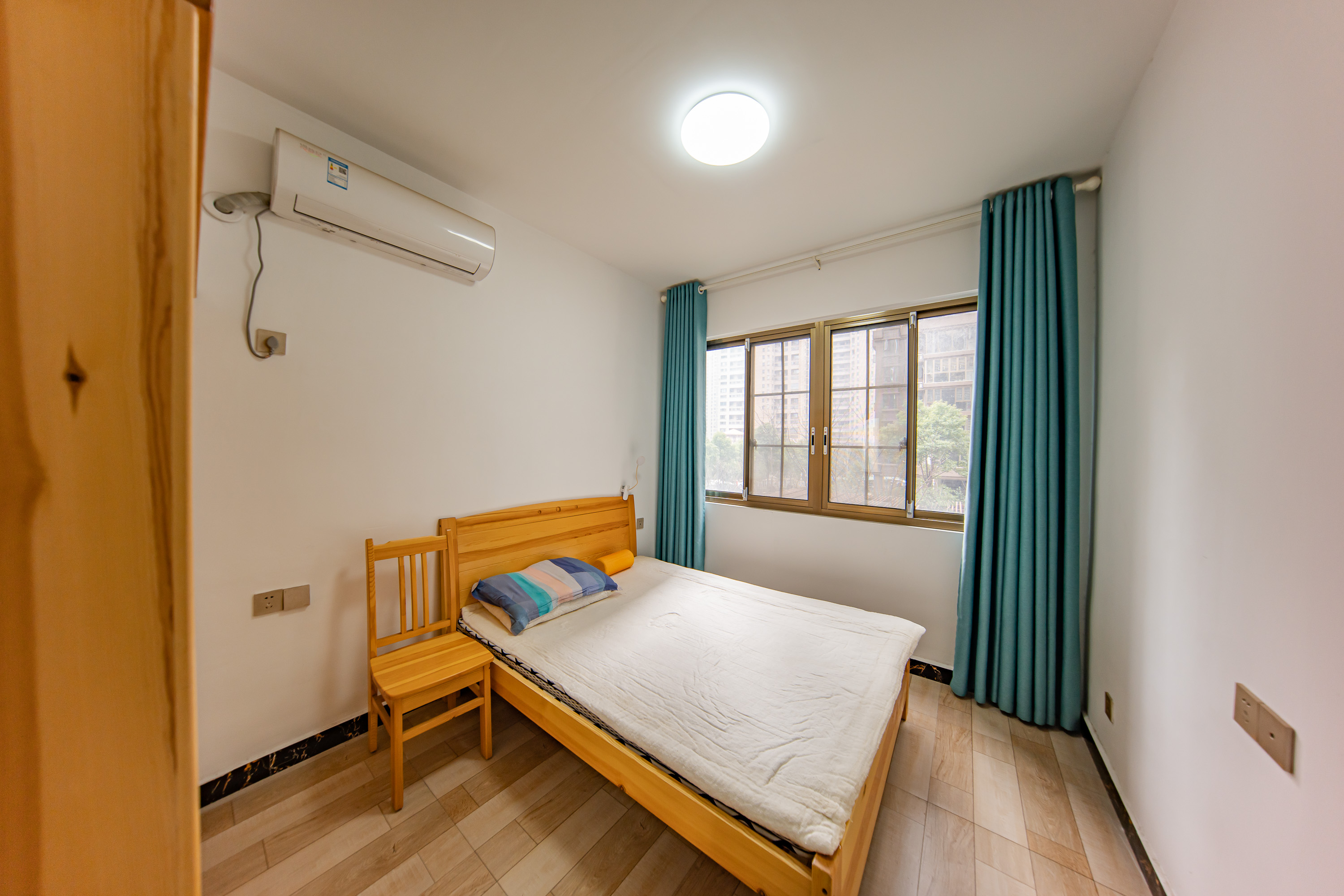 江山帝景哈佛 2室2厅1卫 82.0万 江山帝景哈佛 2室2厅1卫 82.0万卧室