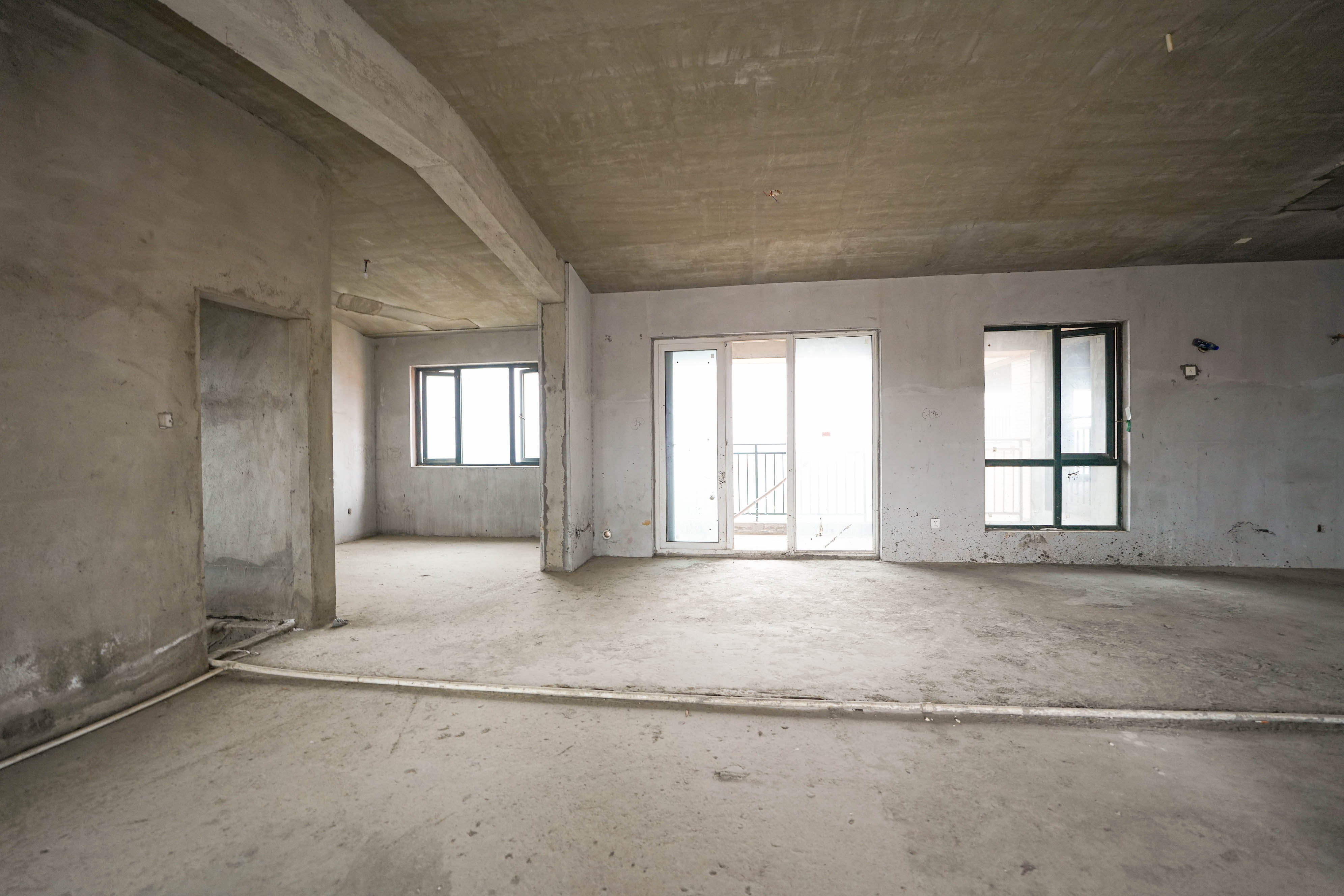 丽发新城  5室2厅2卫    132.0万 丽发新城  5室2厅2卫    132.0万