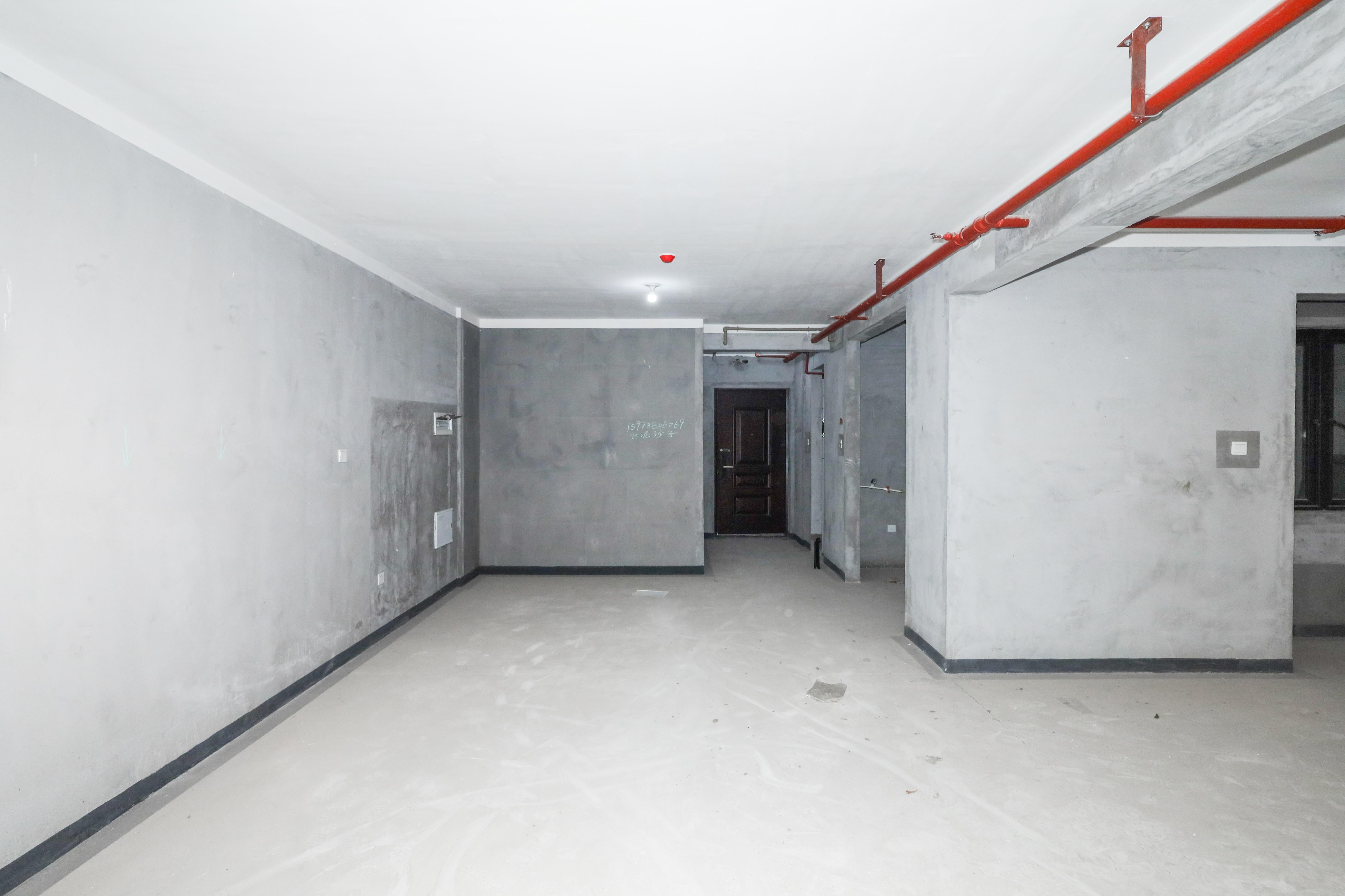 建发央著  4室2厅2卫   167.00万客厅