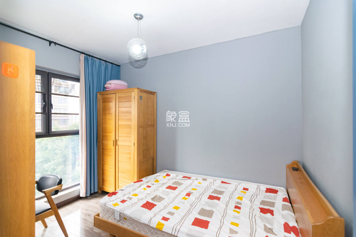 润和长郡(润和紫郡二三期)  4室2厅2卫    108.0万 润和长郡(润和紫郡二三期)  4室2厅2卫    108.0万卧室