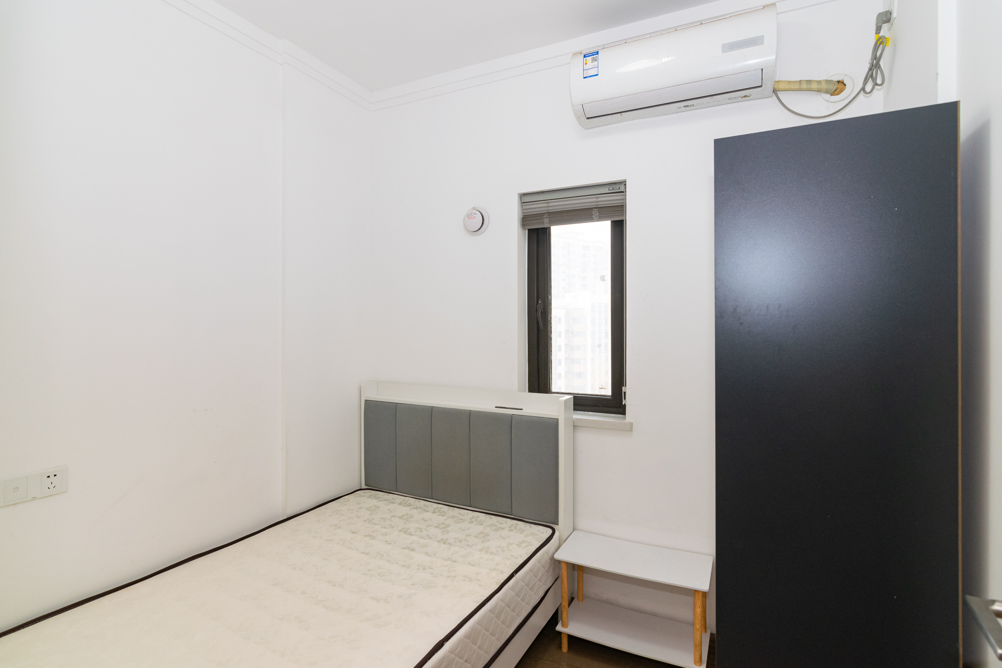 美的翰城 3室2厅1卫 57.9万 美的翰城 3室2厅1卫 57.9万卧室