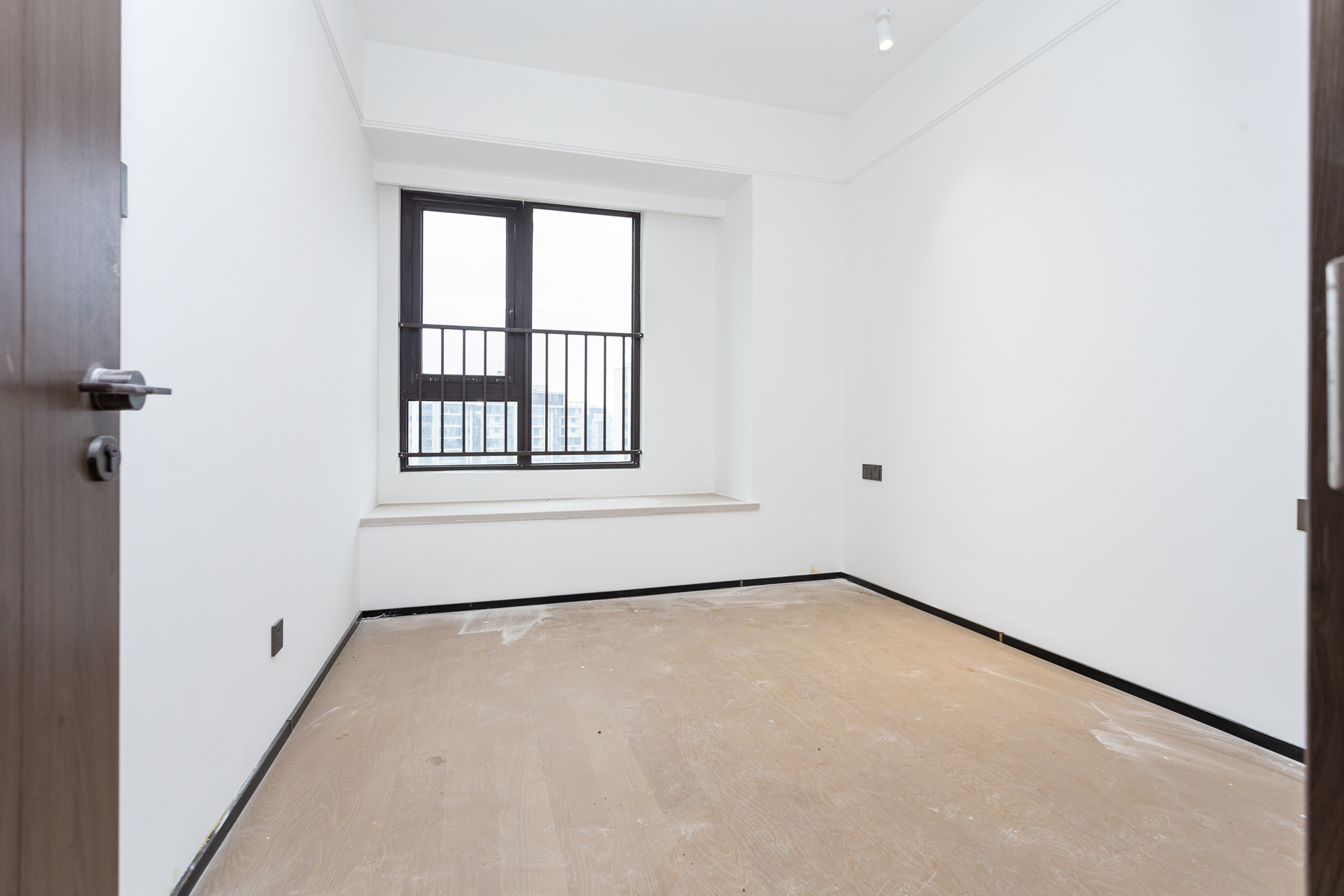 万科滨河道 4室2厅3卫 175.0万 万科滨河道 4室2厅3卫 175.0万卧室